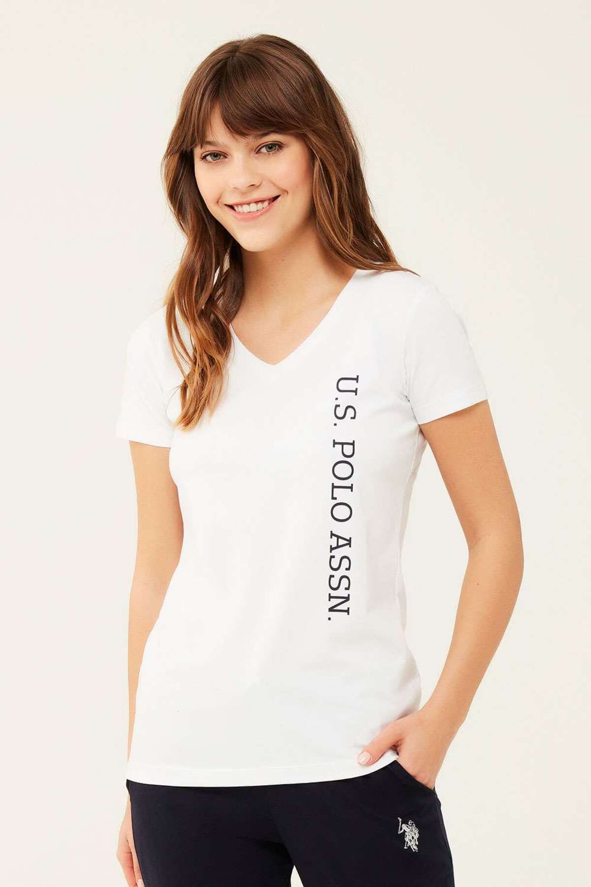 U.S. Polo Assn. Kadın Beyaz V Yaka T-shirt