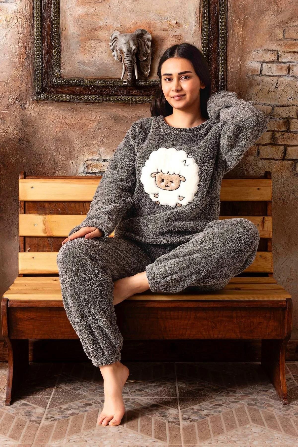 CALİA Kadın Sıfır Yaka Havlu Velsoft Pijama Takımı Peluşlu Kışlık