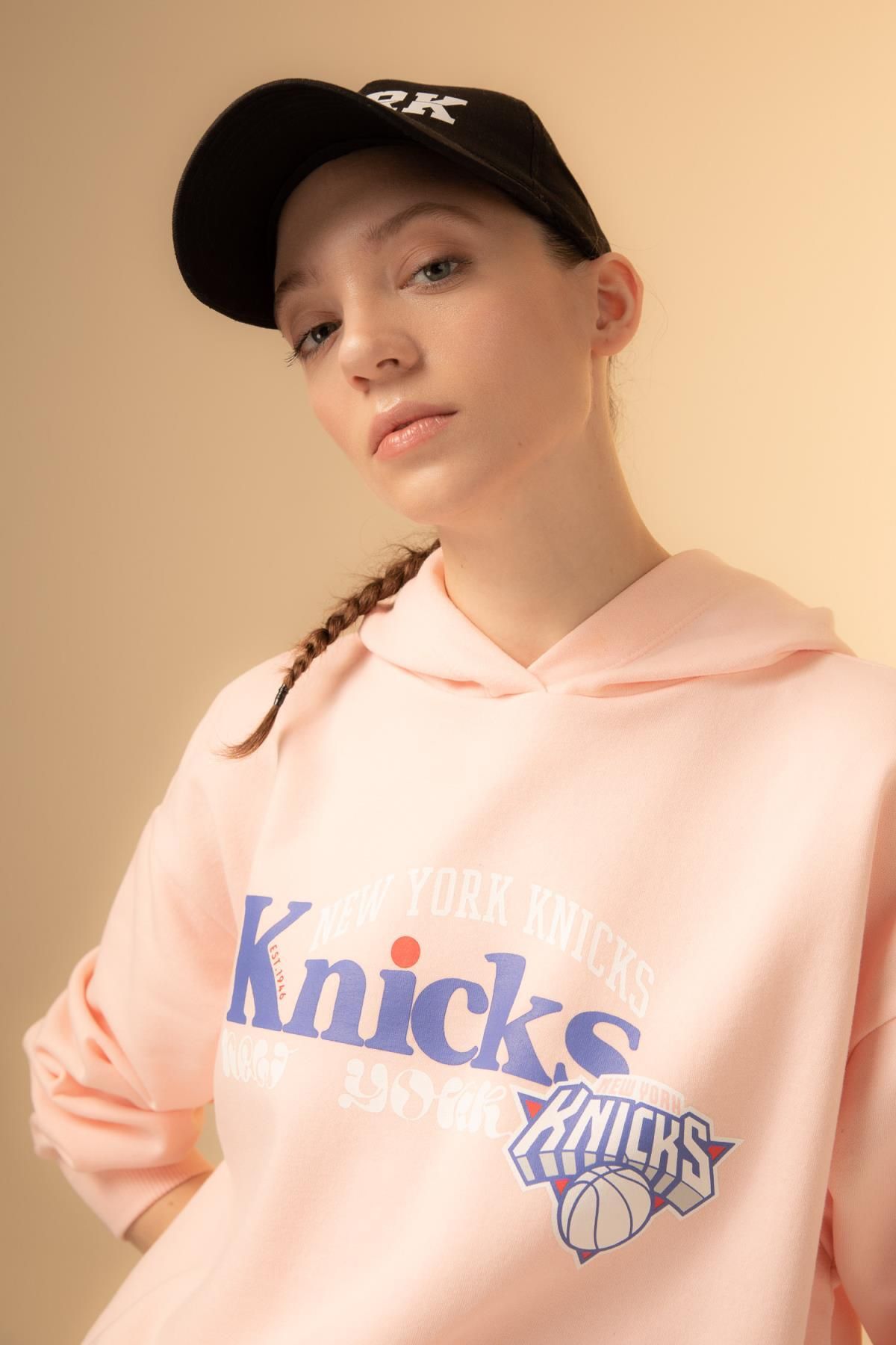 Defacto Fit Nba New York Knicks Kapüşonlu Sweatshirt