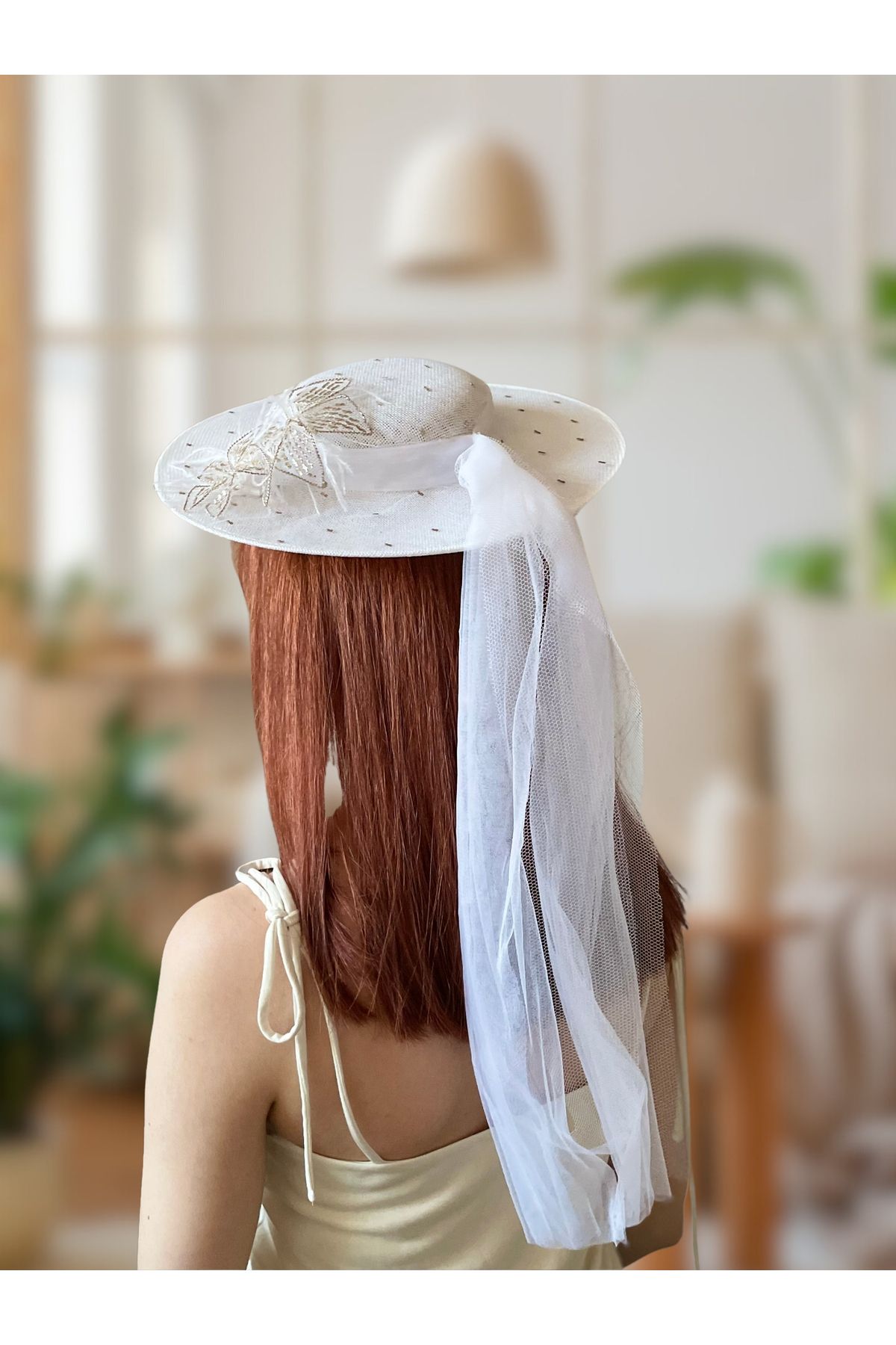 Telli Gelin Çiçekli Beyaz Nikah Şapkası, Tasarım Tüllü Gelin Şapkası, El Yapımı, Farklı Tel Kırma Şapkalar