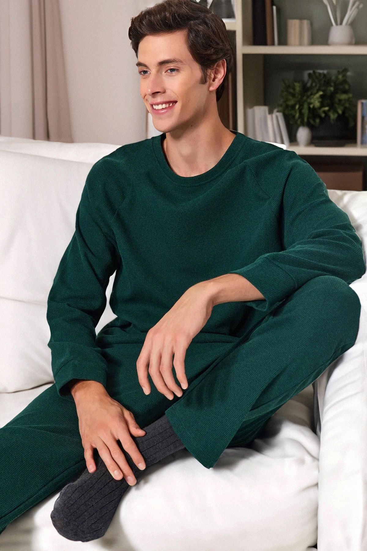 TRENDYOL MAN Yeşil Regular Fit Waffle Örme Pijama Takımı TMNAW23PT00015