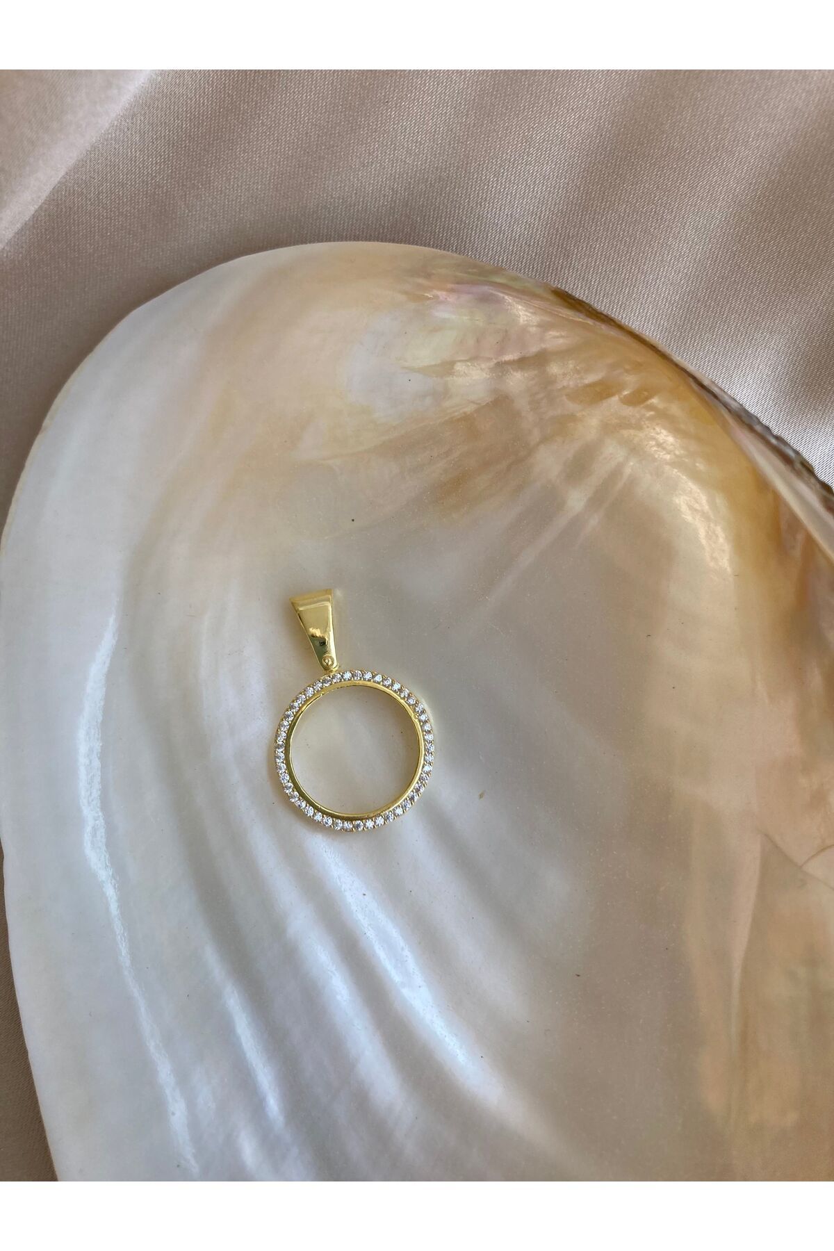 Aurora Jewelry Beyaz Altın Kaplama Çeyrek Altın Çerçevesi Kolye Ucu -925 Ayar Gümüş- Özel Günler