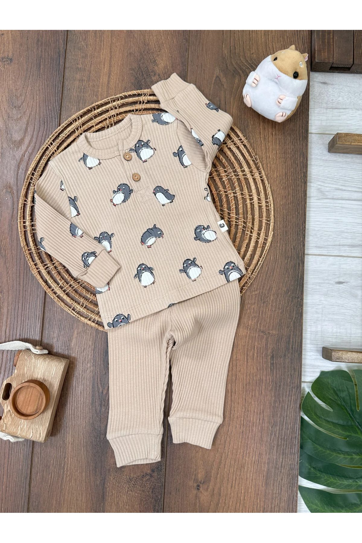 Babexi Kaşkorse Penguen Desenli İki Düğme Detaylı Unisex Bebek Takım