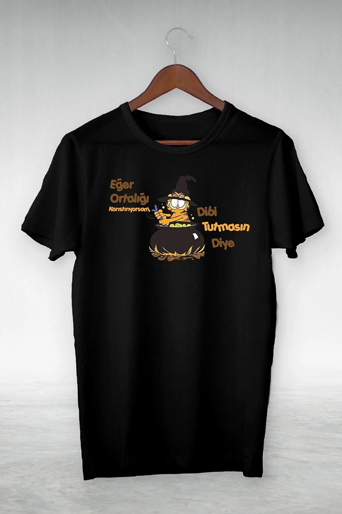 Evomind Unisex Garfield Komik Yazılar Seri Siyah T-Shirt