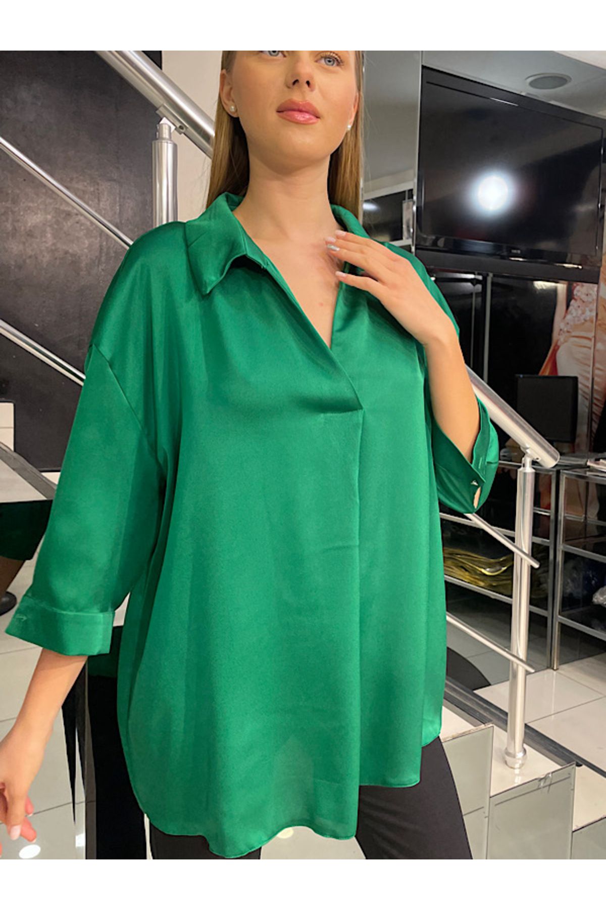 abiyenebak Yeşil saten büyük beden gömlek bluz