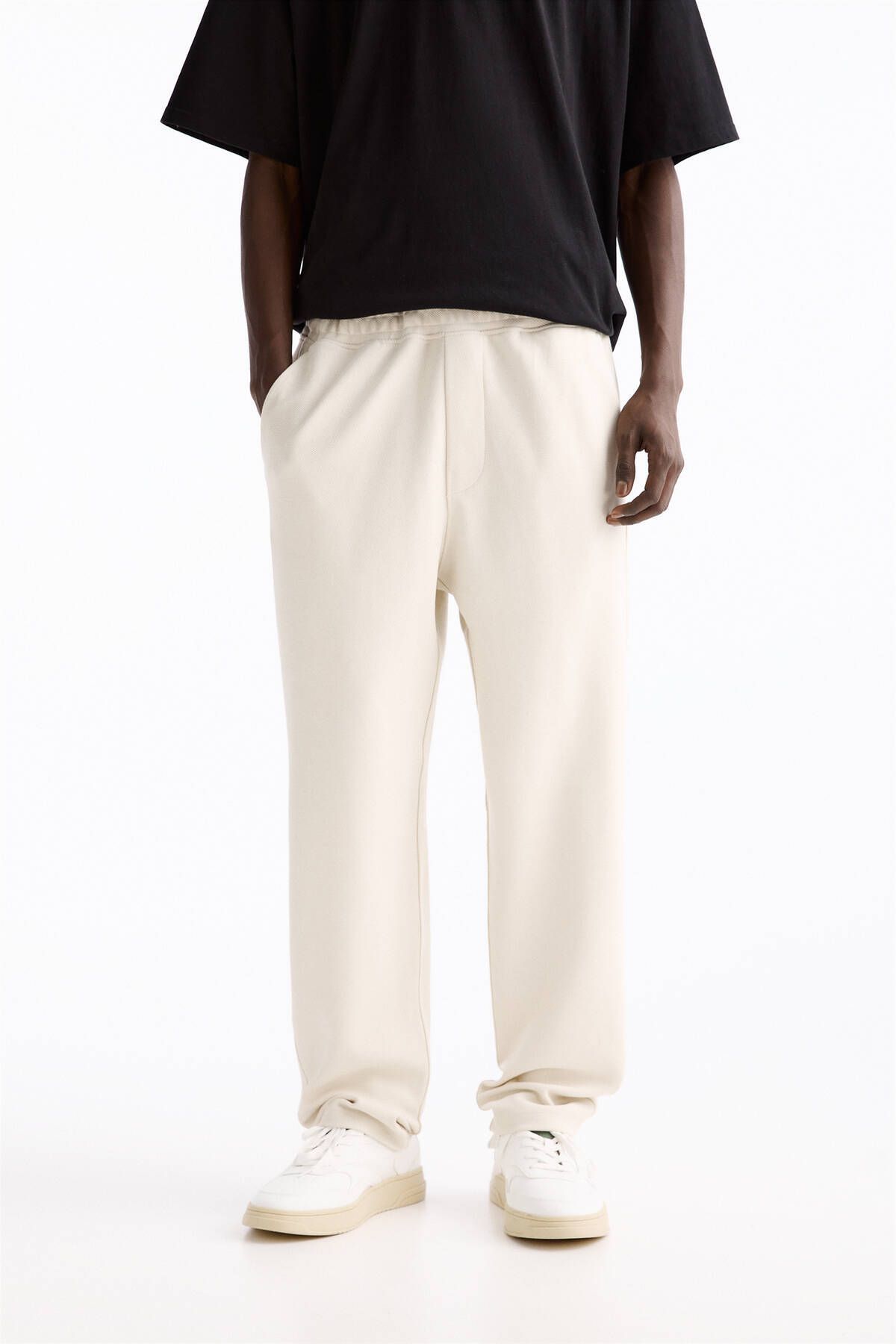 Pull & Bear Dokulu basic jogger pantolon