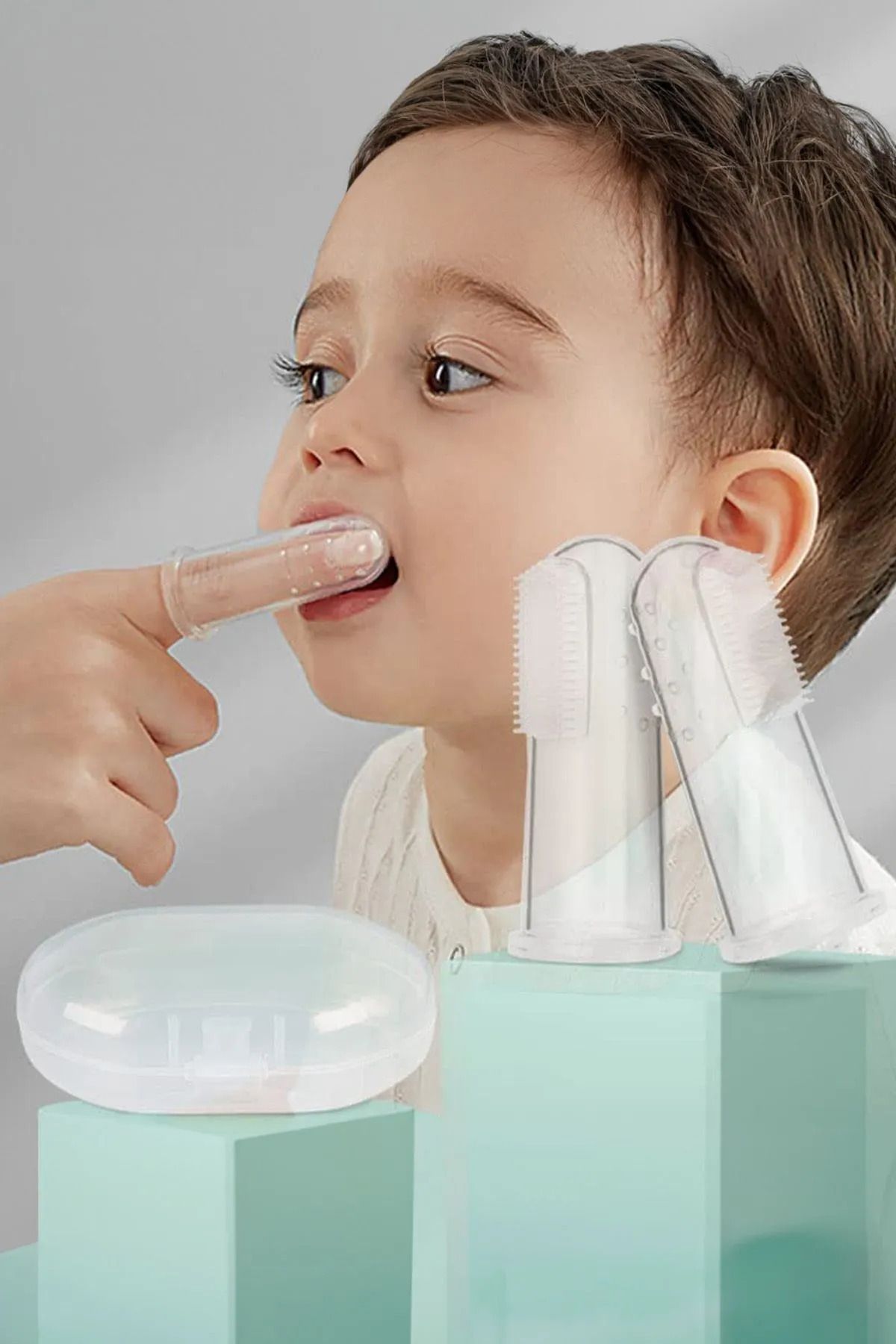 Factorial Slikon Parmak Bebek Diş Kaşıyıcı ve Şeffaf Renk Yumuşak Fırça Kutulu Erkek ve Kız Çocuk Ürünleri