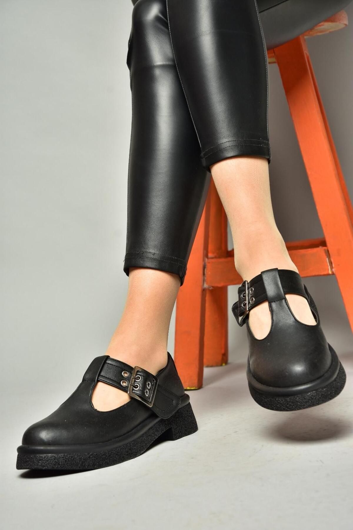 Fox Shoes S996019009 Siyah Kadın Günlük Ayakkabı