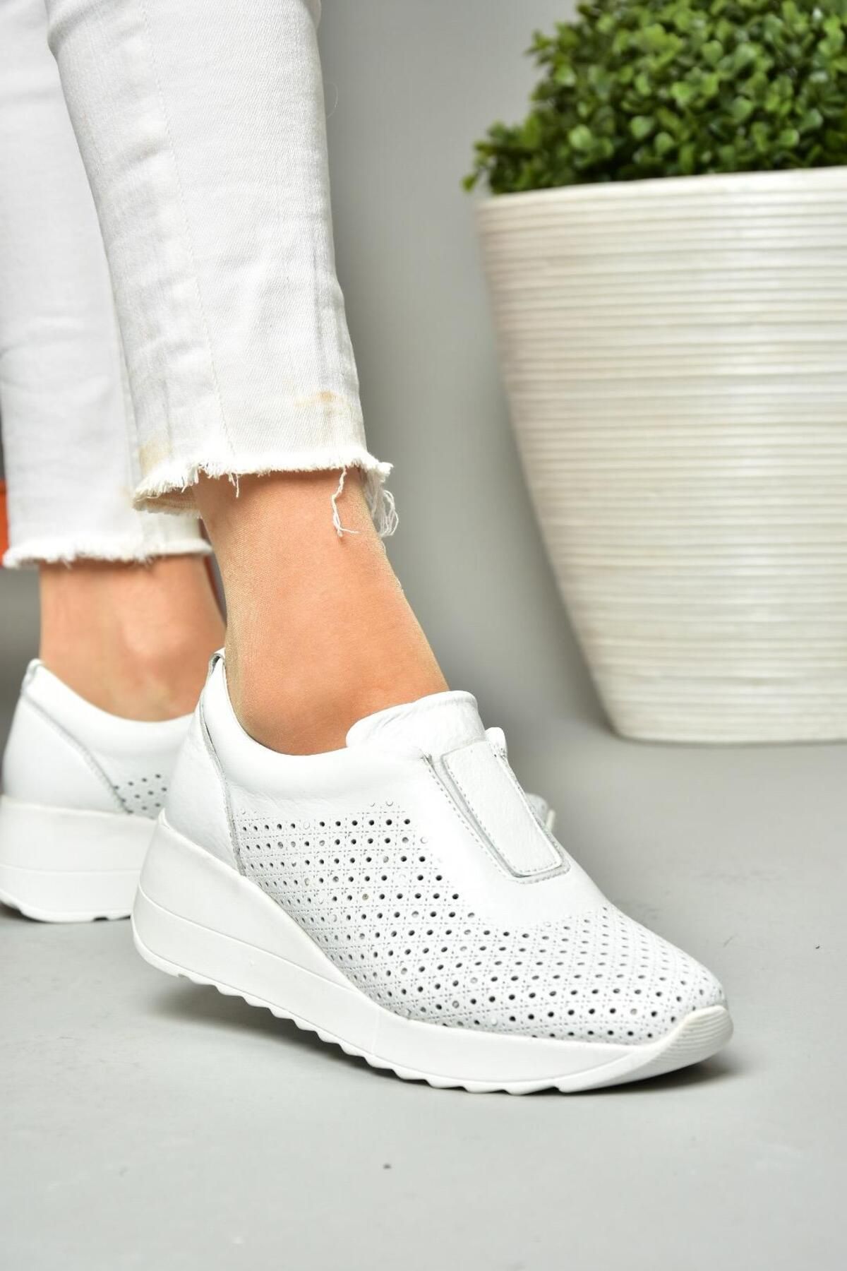 Fox Shoes S540045503 Beyaz Hakiki Deri Günlük Kadın Ayakkabı