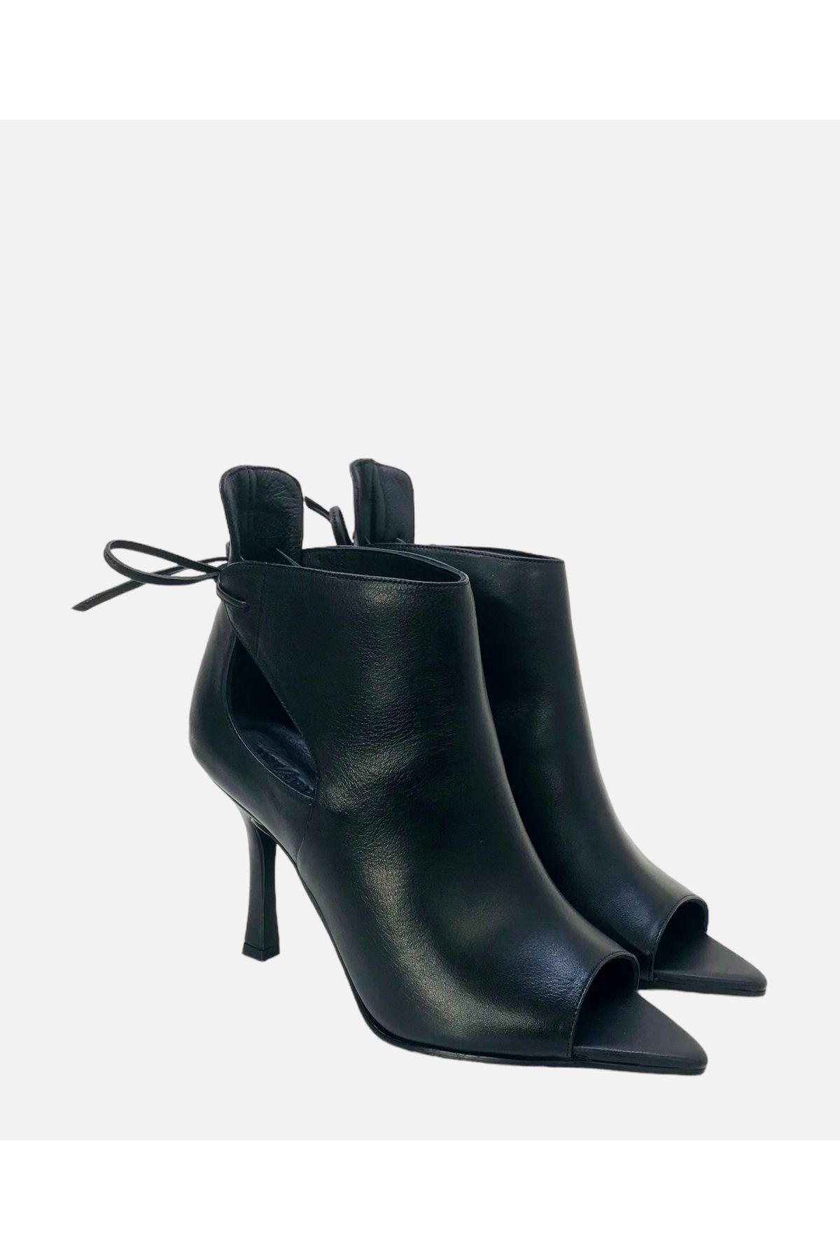 Stella Pendenza Hakiki Deri Siyah Kadın Yüksek Topuklu Sivri Burun Arkadan Bağcıklı Stiletto Ayakkabı SP-1976-4