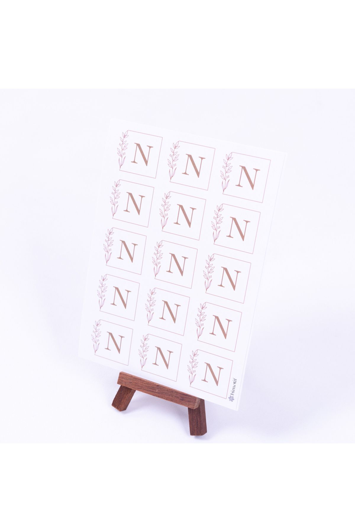 Bimotif Yapıkanlı sticker harf seti, N Harfi, 3,5 cm ölçülerinde, 30 adet