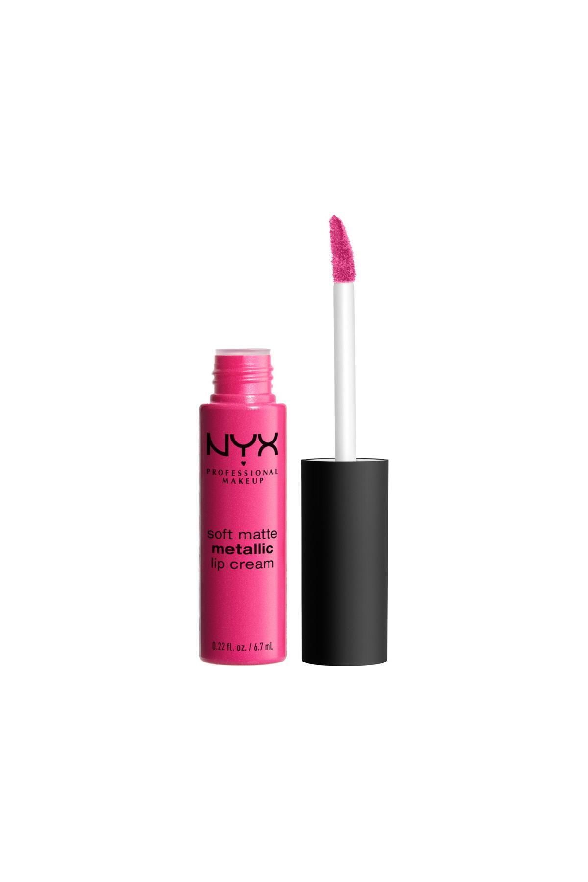 NYX Professional Makeup Soft Matte Metallic Lip Cream Paris