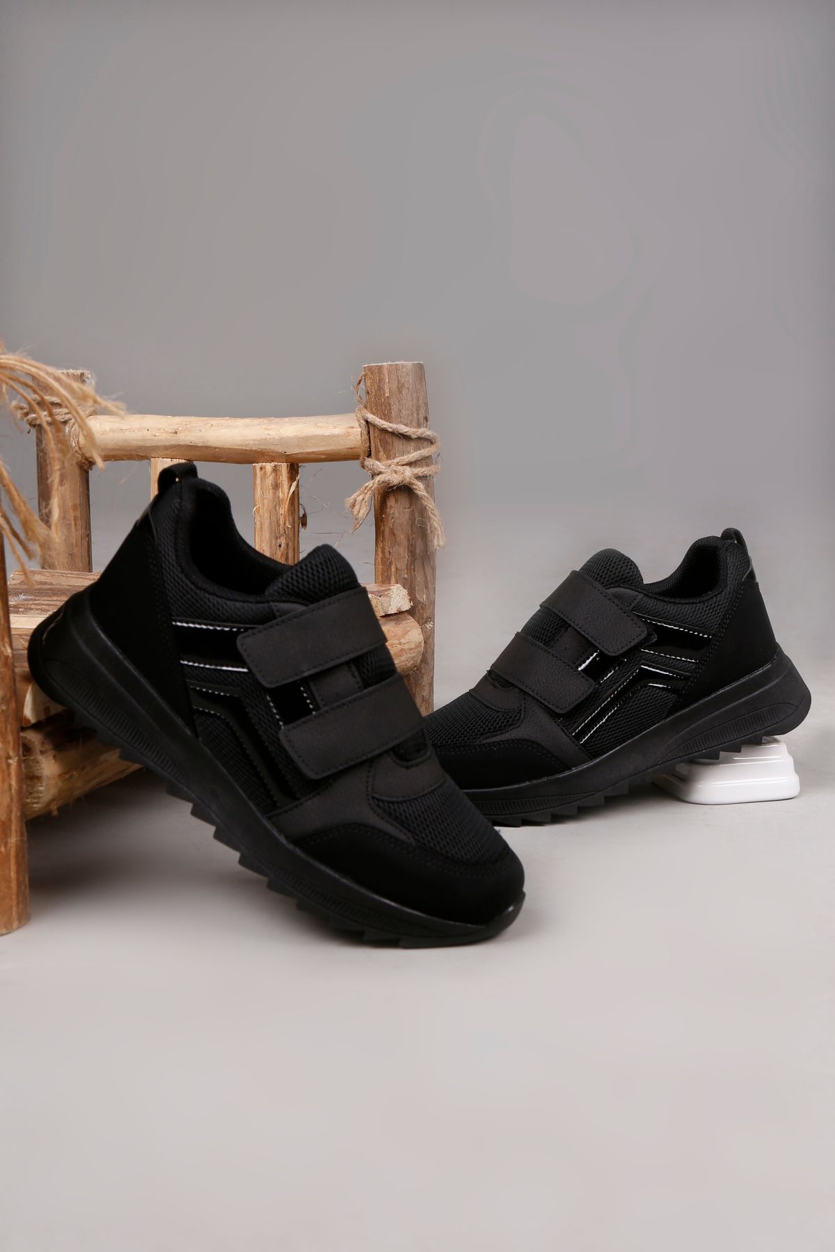 lord's ayakkabı Kadın Siyah-Siyah Kalın Taban Çift Bantlı Spor Ayakkabı