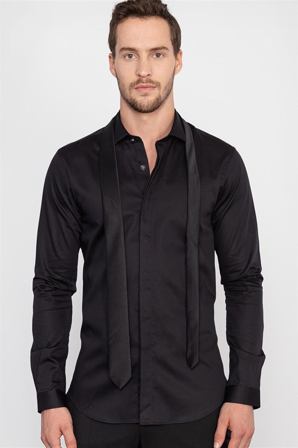 Tudors Süper Slim Fit Extra Likralı Erkek Siyah Gömlek