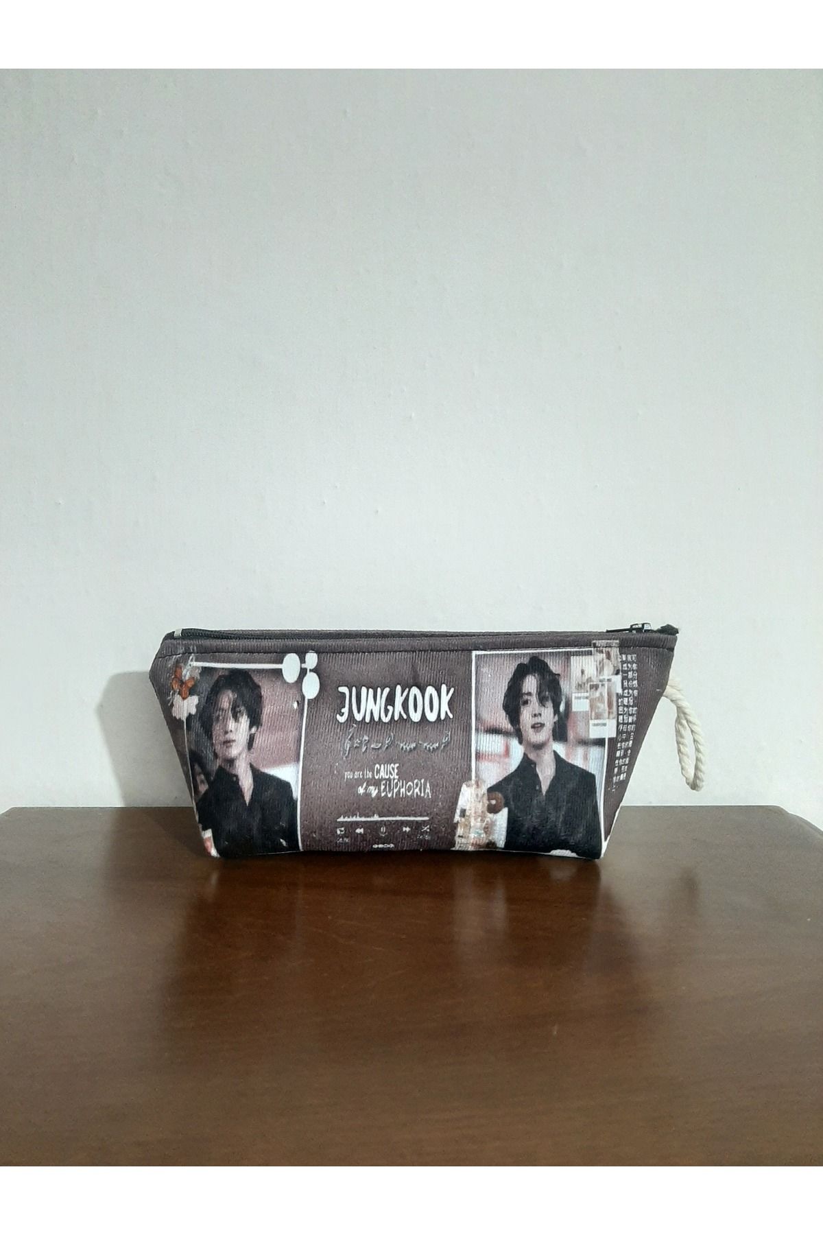 owl bag KPOP - BTS - Jungkook portre kahverengi  desenli kalemlik - makyaj çantası
