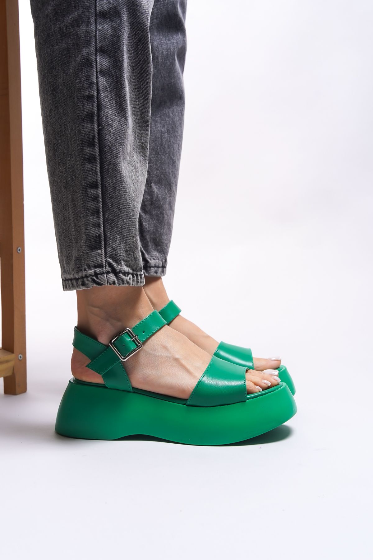 Riccon Alloshara Kadın Sandalet 0012801 Yeşil Cilt