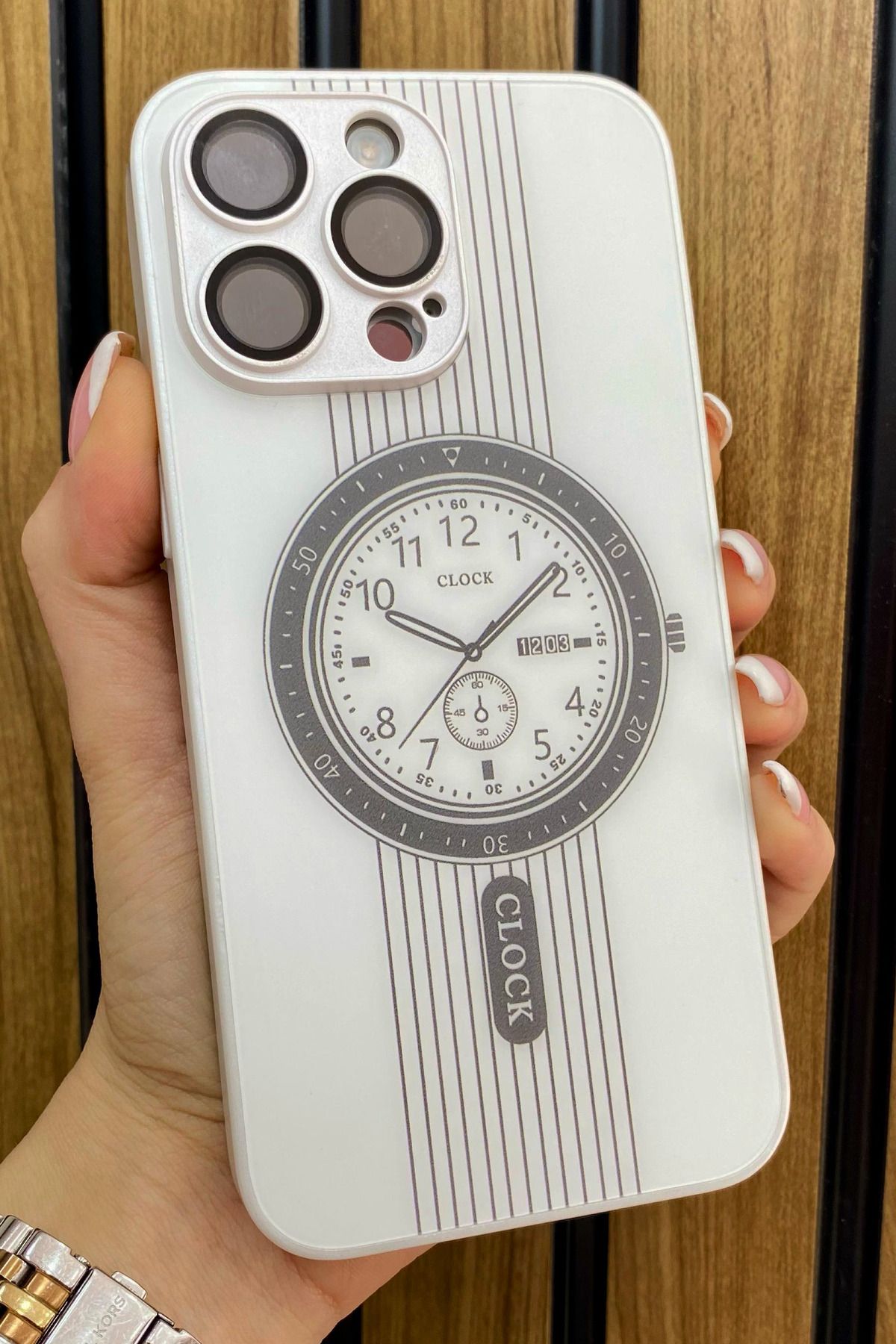 Deilmi IPhone 14 Pro Max  Watch Detaylı Kamera Korumalı  Watch Magsafe Destekli Kablosuz Şarj Uyumlu Kılıf