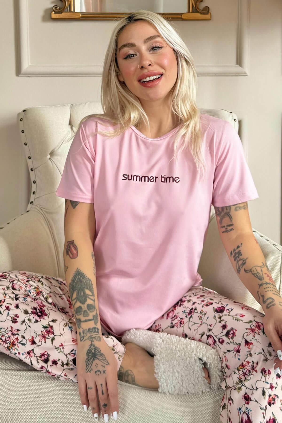 Pijamaevi Pembe Summer Time Desenli Kısa Kollu Örme Kadın Pijama Takımı