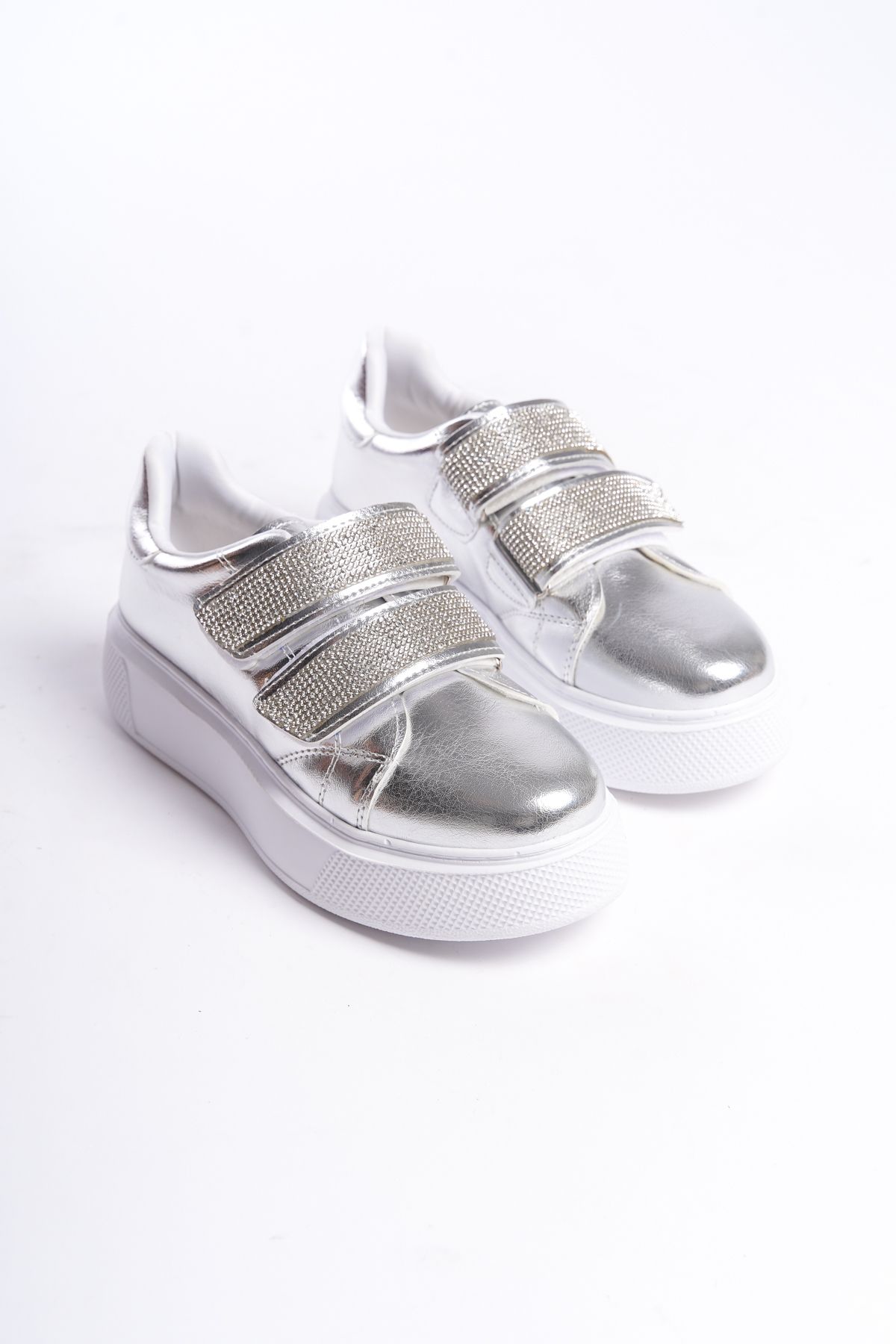 Moda Değirmeni Gümüş Kadın Çift Cırtlı Taşlı Sneaker BG1025-101-0010