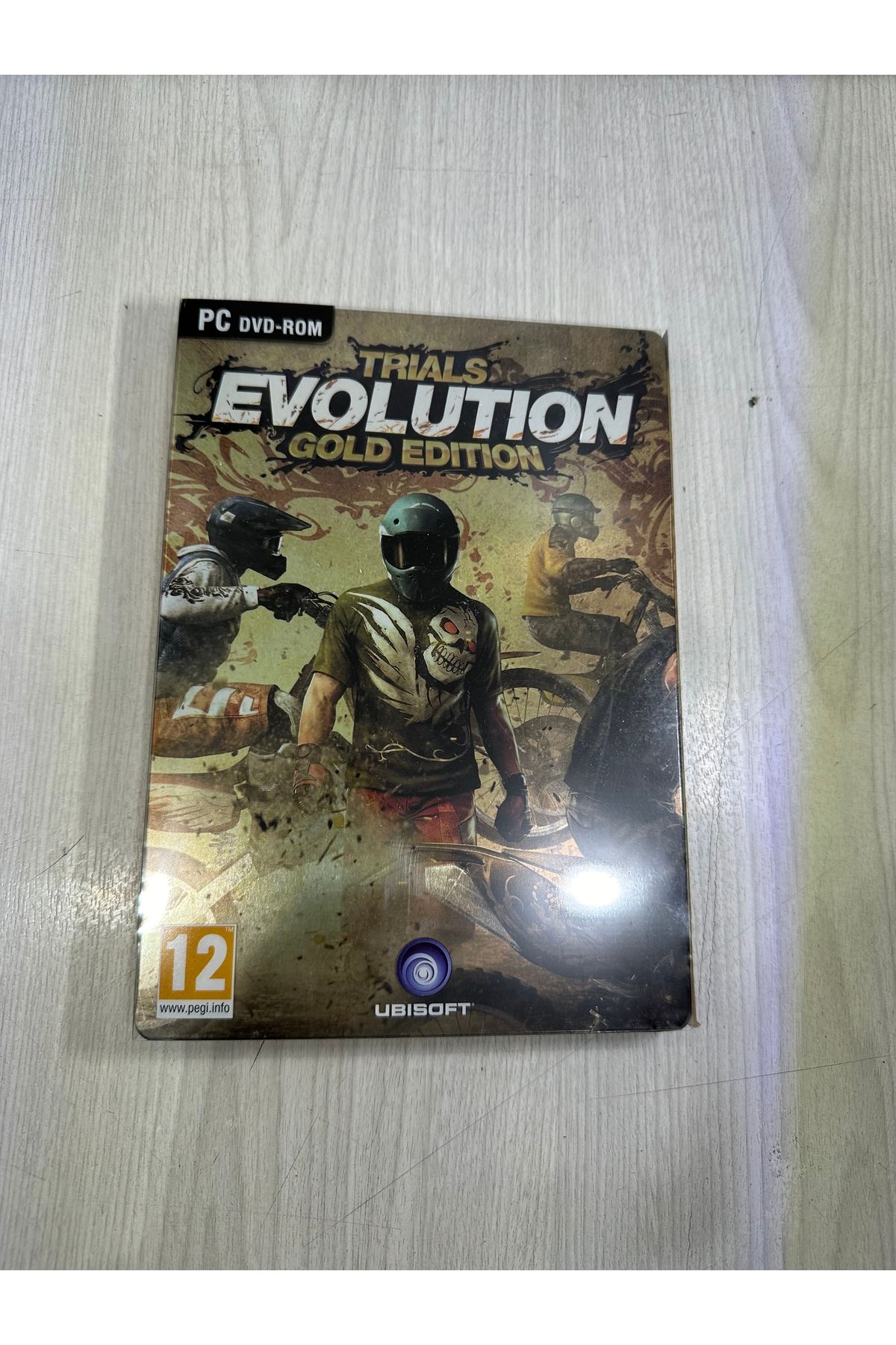 Ubisoft PC TRIALS EVOLUTION METAL KUTU ARŞİVLİK