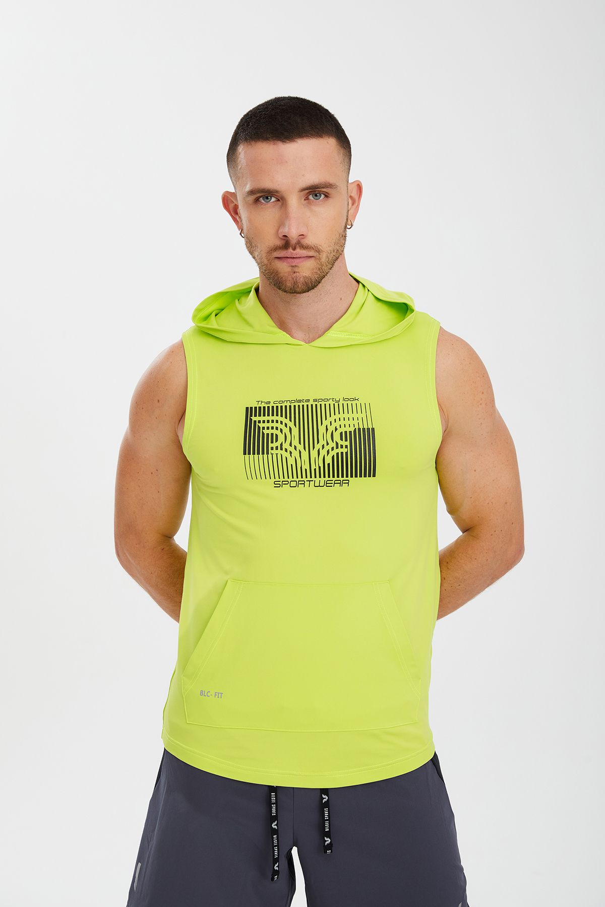 bilcee Erkek Yeşil Pamuk Düz Baskılı Cepli Kapüşonlu Kolsuz Günlük Spor Sıfır Kol Atlet Tişört T-Shirt 0814