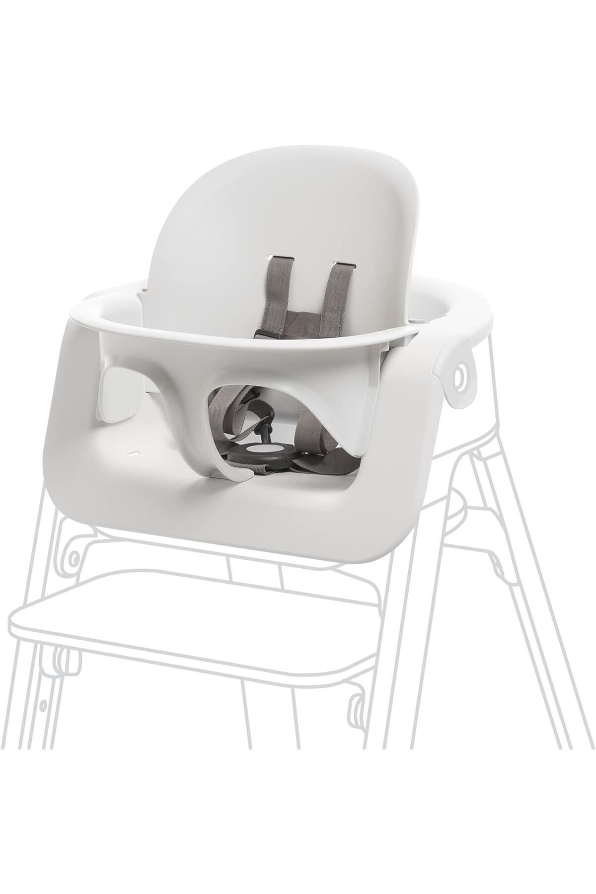 Stokke Sandalyeyi konforlu bir mama sandalyesine dönüştürür