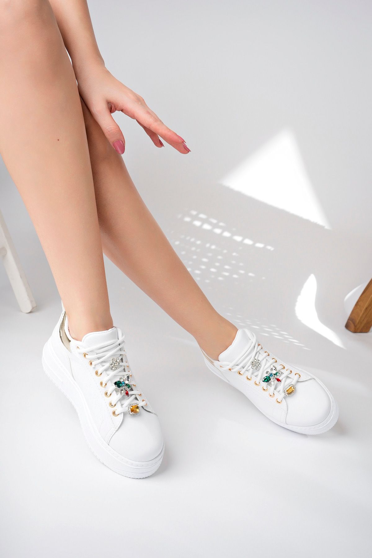 meyra'nın ayakkabıları Kadın Beyaz Taşlı Spor Ayakkabı
