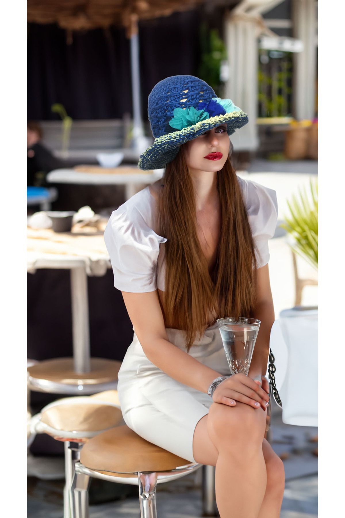 drt tasarım Yazlık El Örgüsü Kadın Mavi Çiçek Süslemeli Şapka