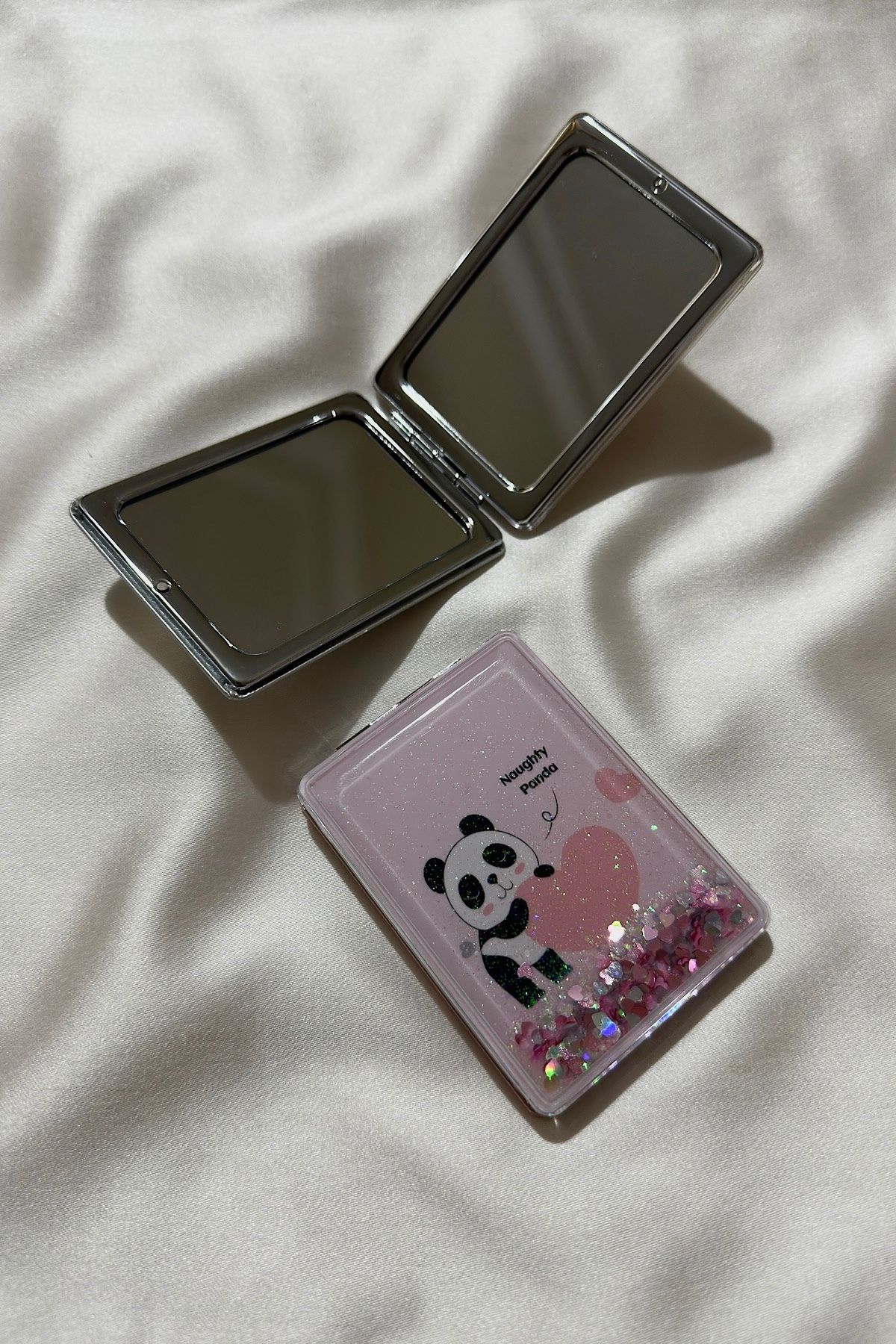 welline Simli Sulu Taşınabilir Makyaj Aynası Çanta Aynası Ve Cep Aynası Kapaklı Dikdörtgen Panda