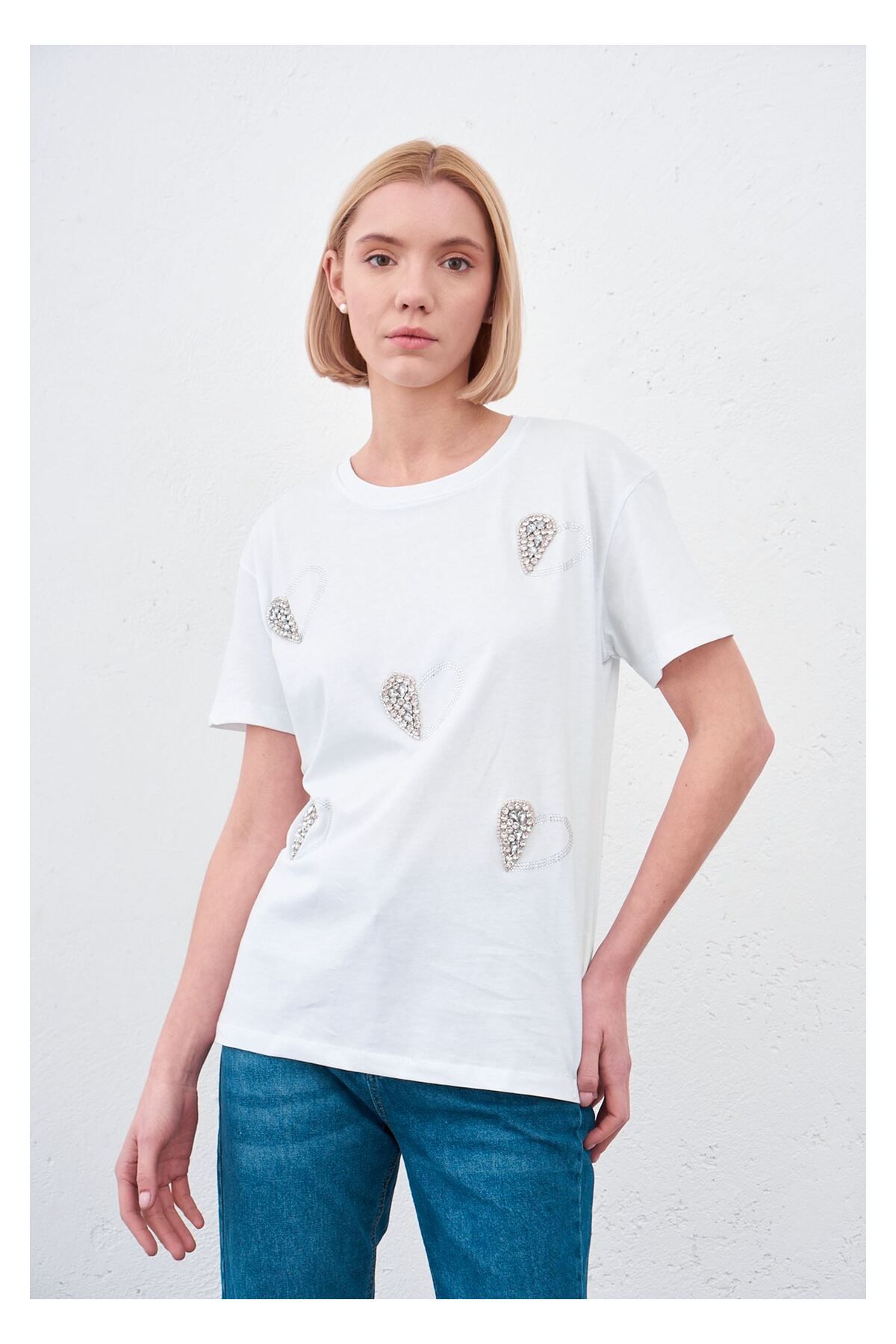 Tiffany Tomato Kalp Baskılı Taşlı T-shirt-Beyaz