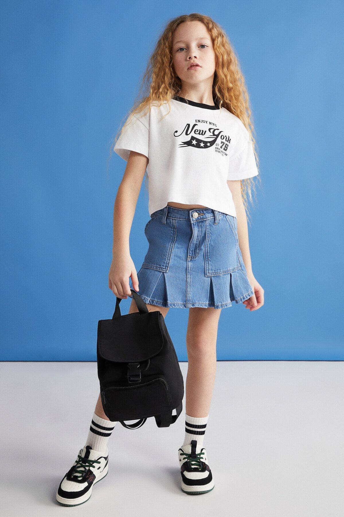 GRIMELANGE BITTEN-GRM24024 100% pamuk baskılı ve  kontrast renk yakalı kısa kollu kız çocuk Siyah T-Shirt