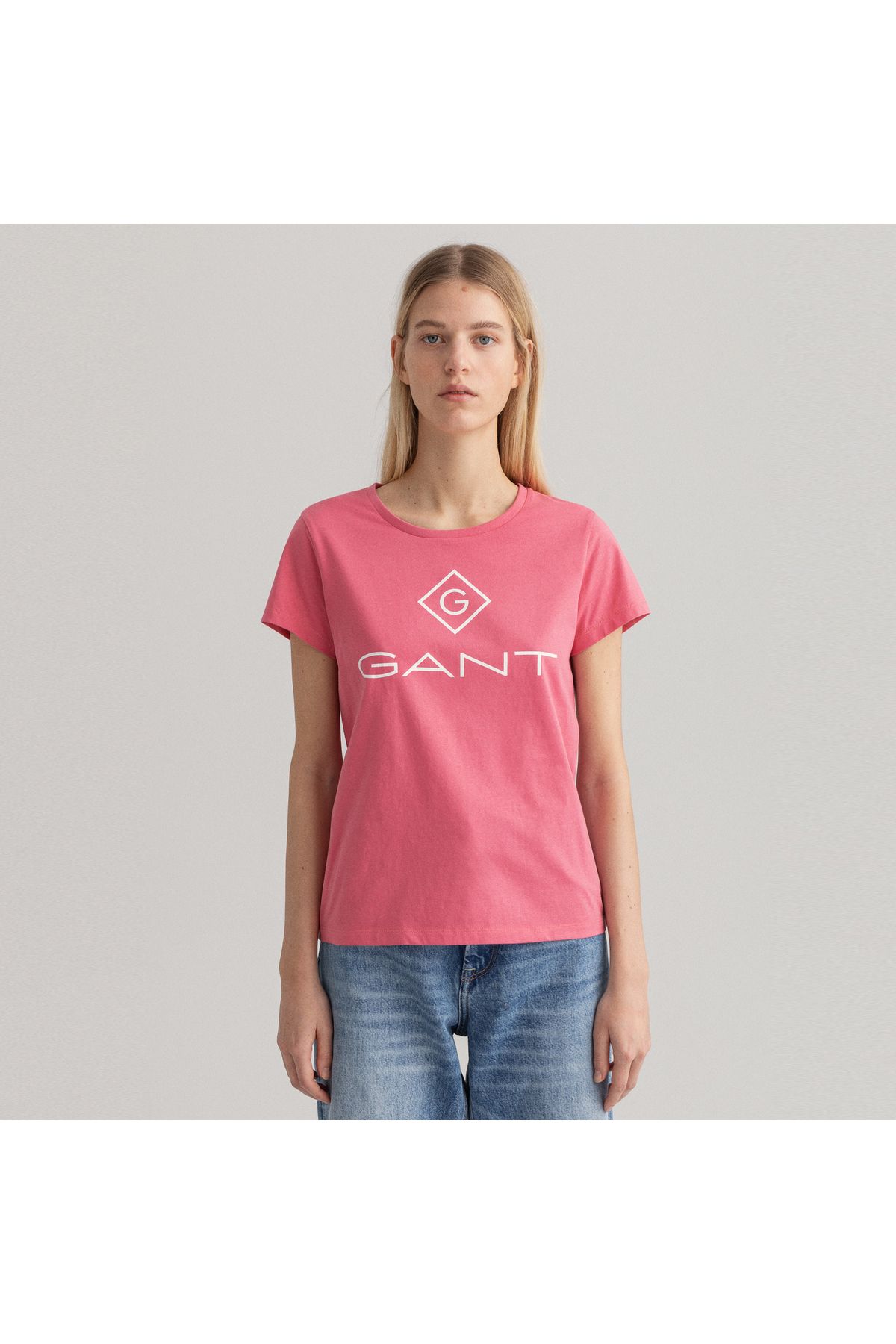 Gant Kadın Pembe Regular Fit Logolu T-shirt