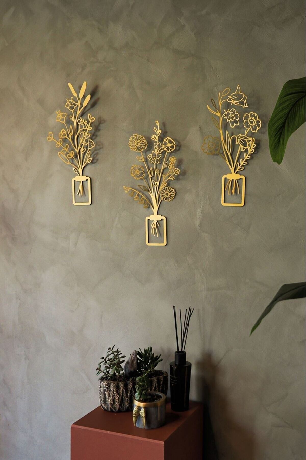 Artepera 3'lü Saksıda Çiçekler Metal Duvar Tablosu - Ev Dekorasyon - Modern Aksesuar - Mutfak Tablo - Apt519