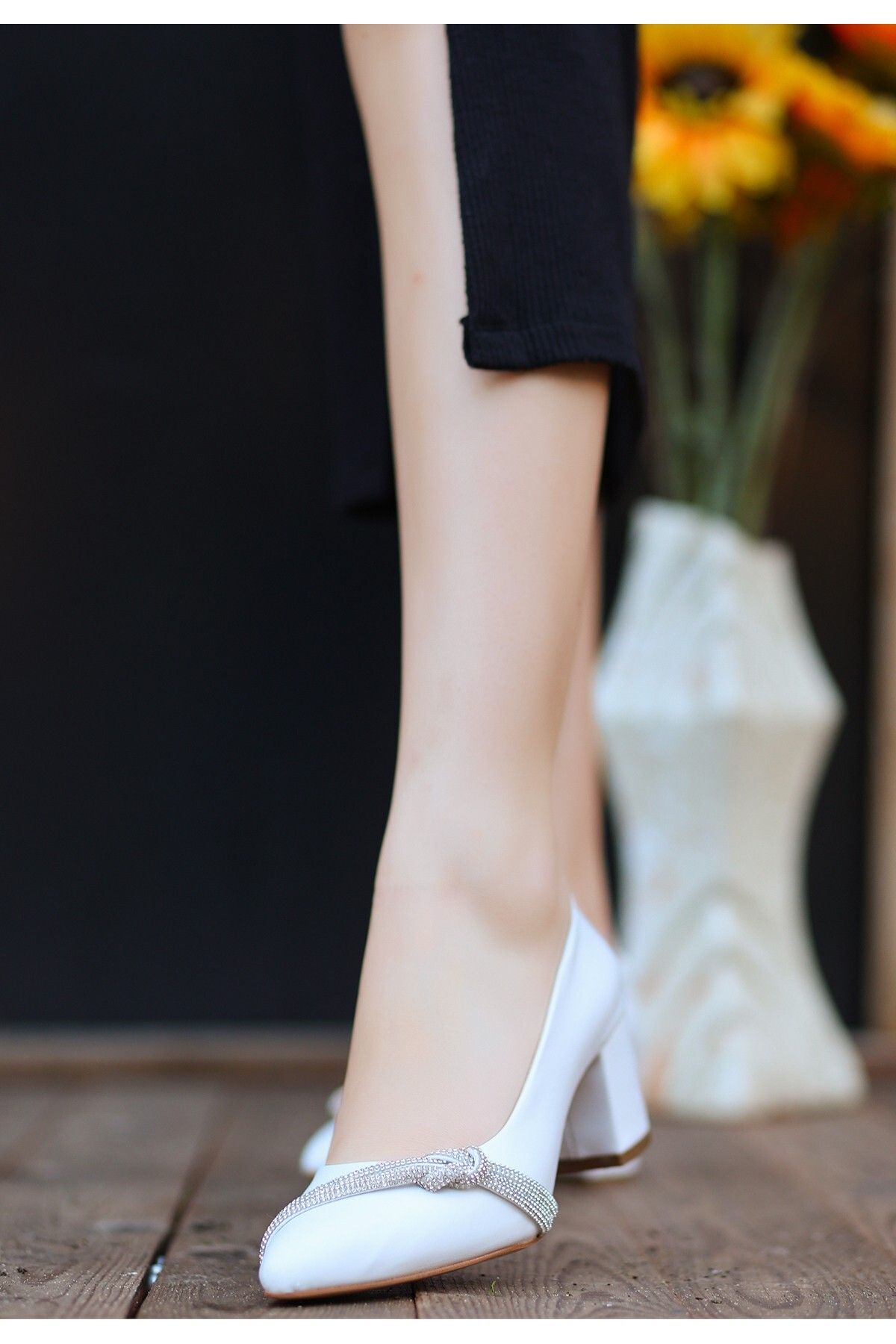 TREND CLZ943 Beyaz Cilt Topuklu Ayakkabı