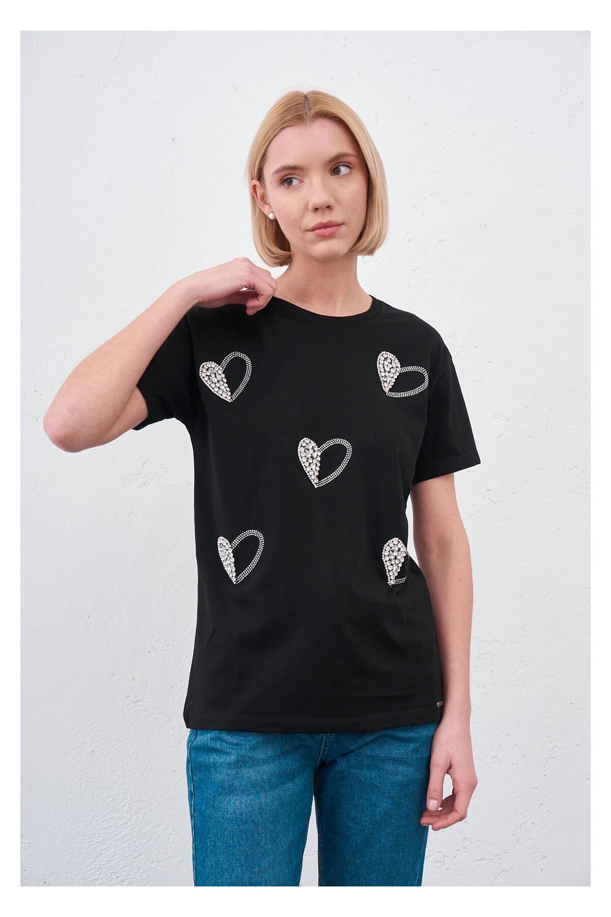 Tiffany Tomato Kalp Baskılı Taşlı T-shirt-Siyah