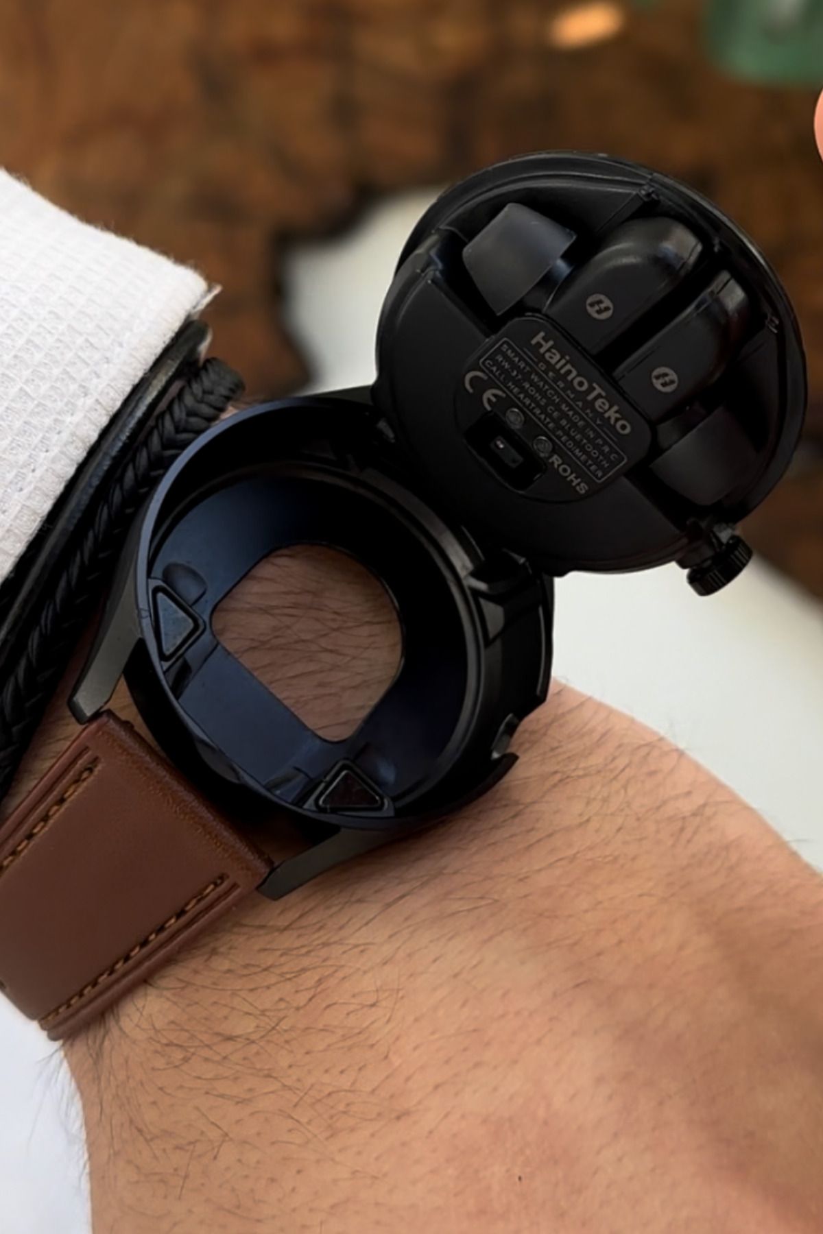 teknotrust Yok Watch 12 Pro bluetooth kulaklıklı İos Ve Android İle Uyumlu Akıllı Kol Saati Siyah Siyah İthala