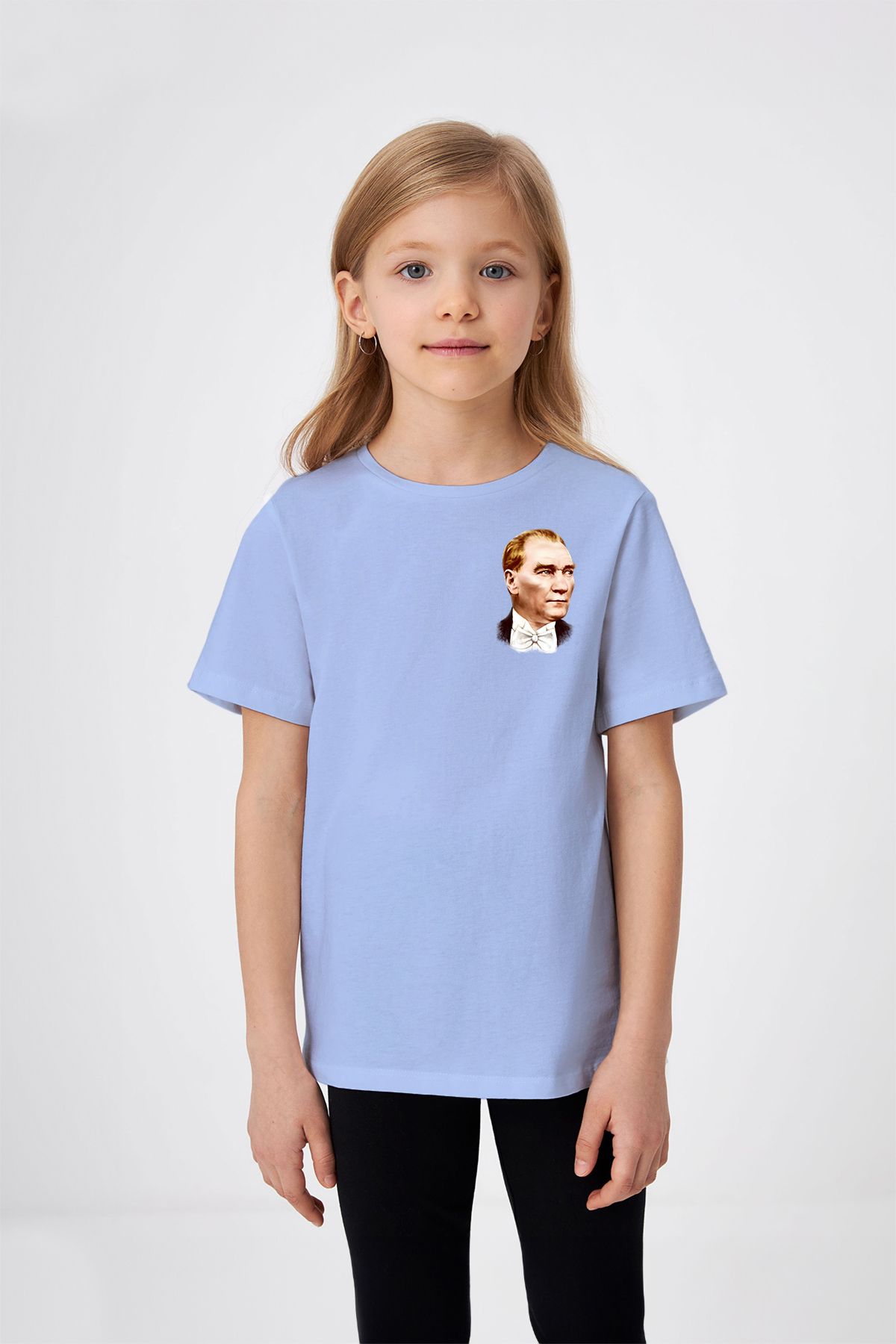 ADABEBEK Papyonlu Mustafa Kemal Atatürk Çizim Baskılı Kız Çocuk Tişört