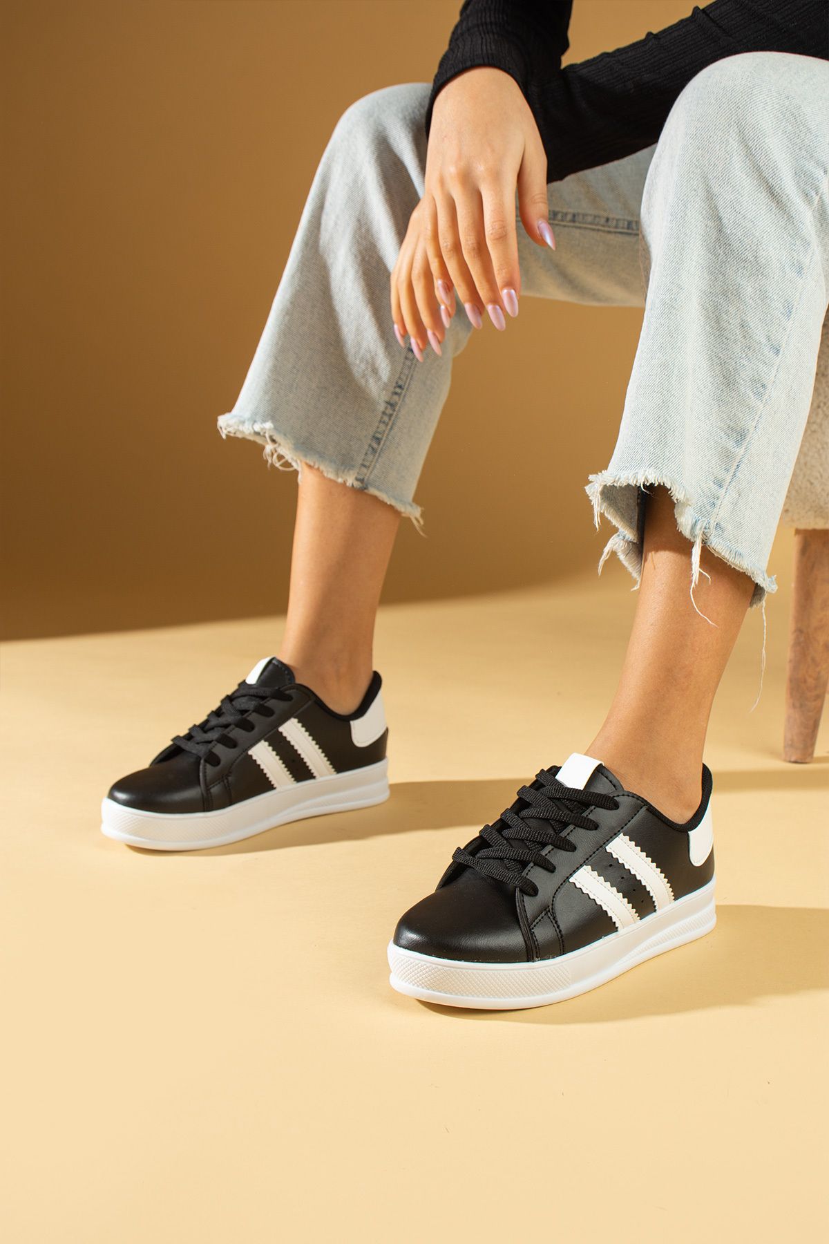 Pembe Potin Siyah Beyaz  Kadın Spor Sneaker Bağcıklı Günlük Rahat Taban Ayakkabı