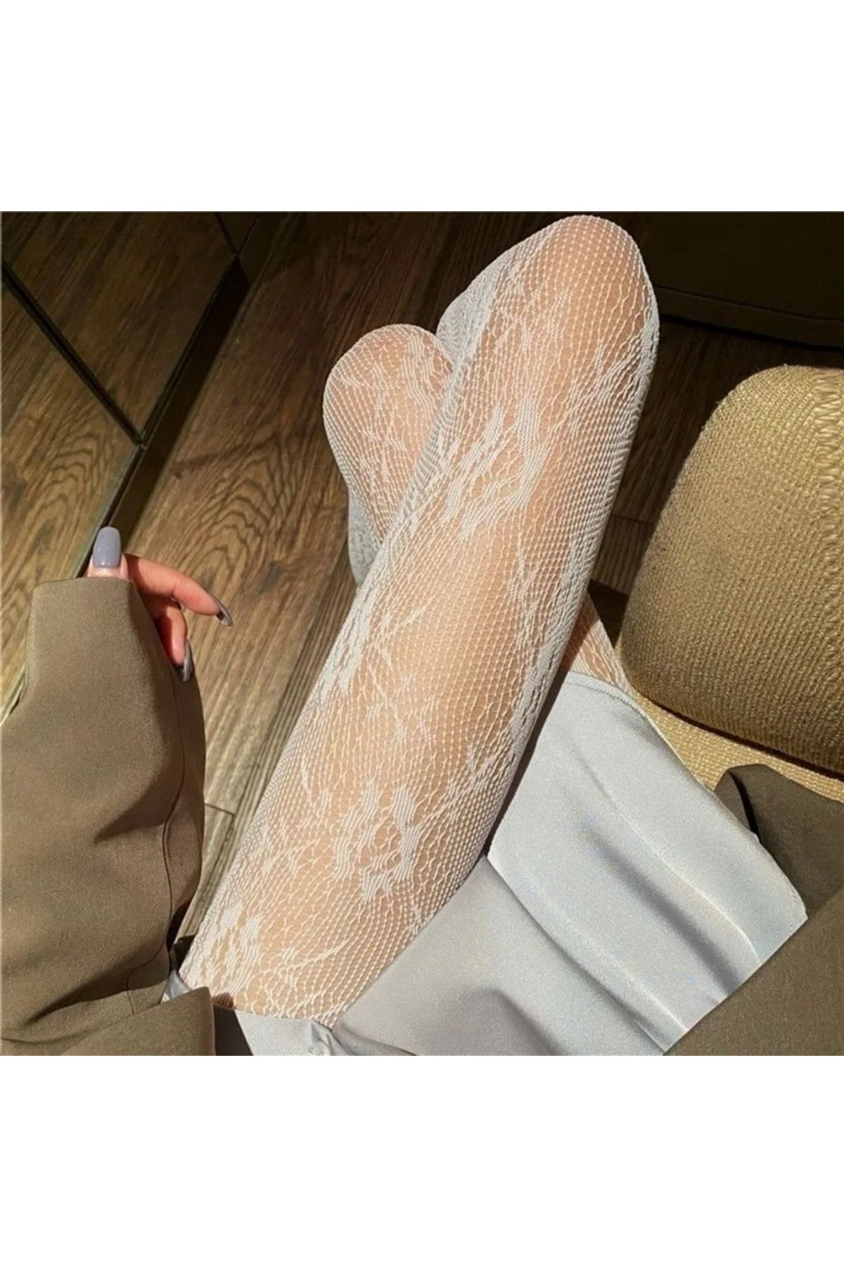 Fashion'S Beyaz Dantel Delikli  Örgü Külotlu Çorap