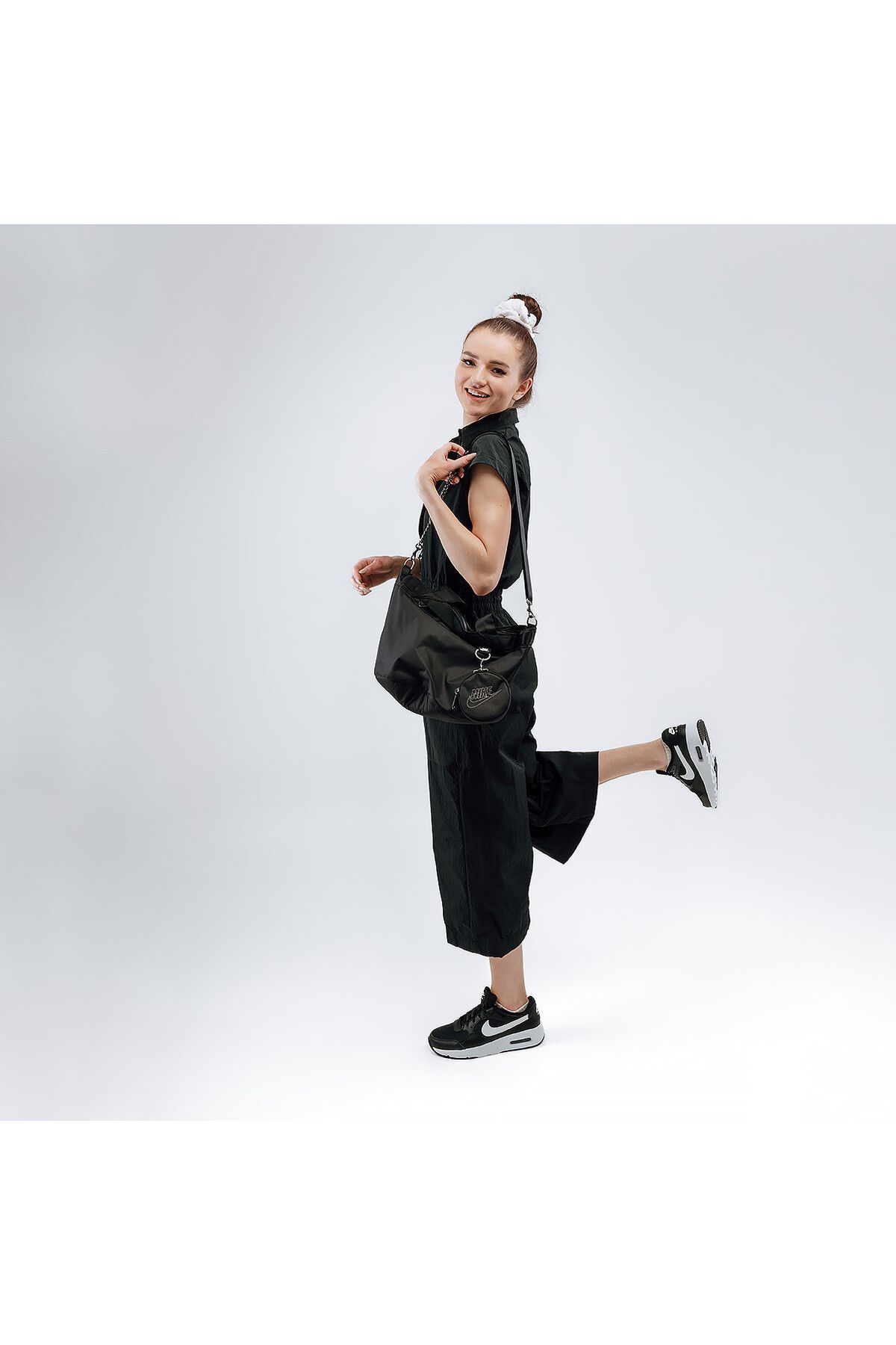 Nike Sportswear Swoosh Pack Woven Full-Zip Short-Sleeve Kadın Tulum