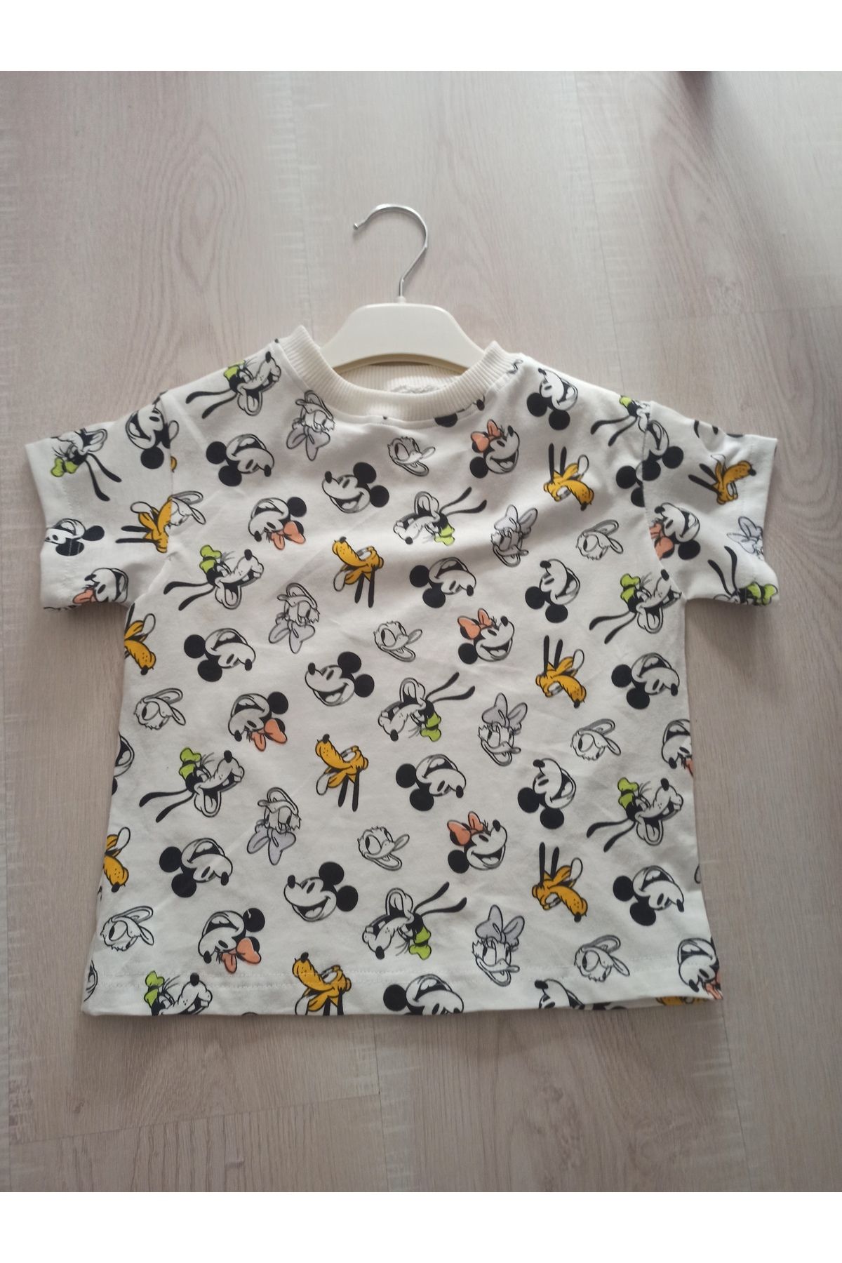 İnci Mickey Mouse Tişört