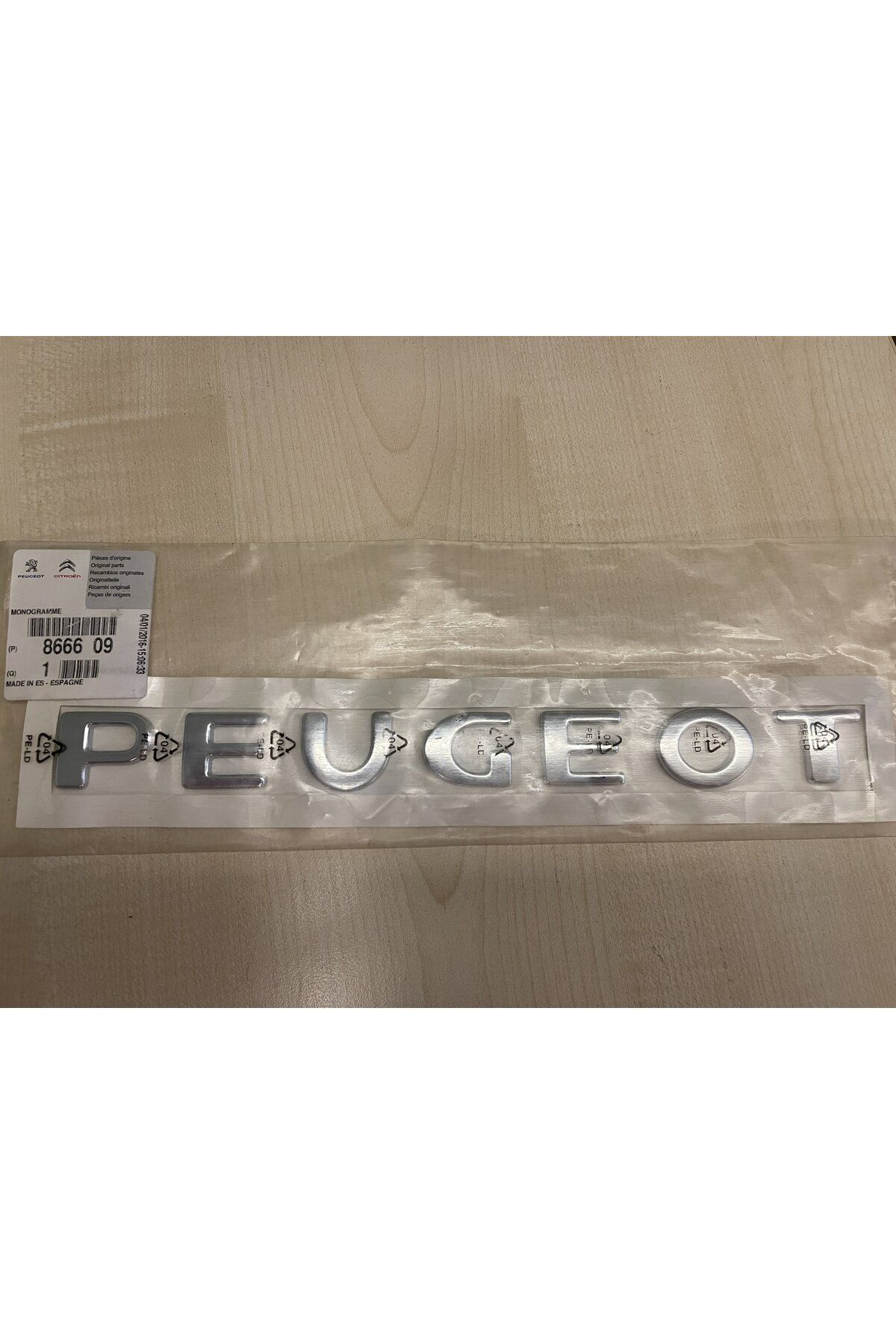 Peugeot Partner tepee, PEUGEOT Yazı Çift Bagaj OEM (8666.09)