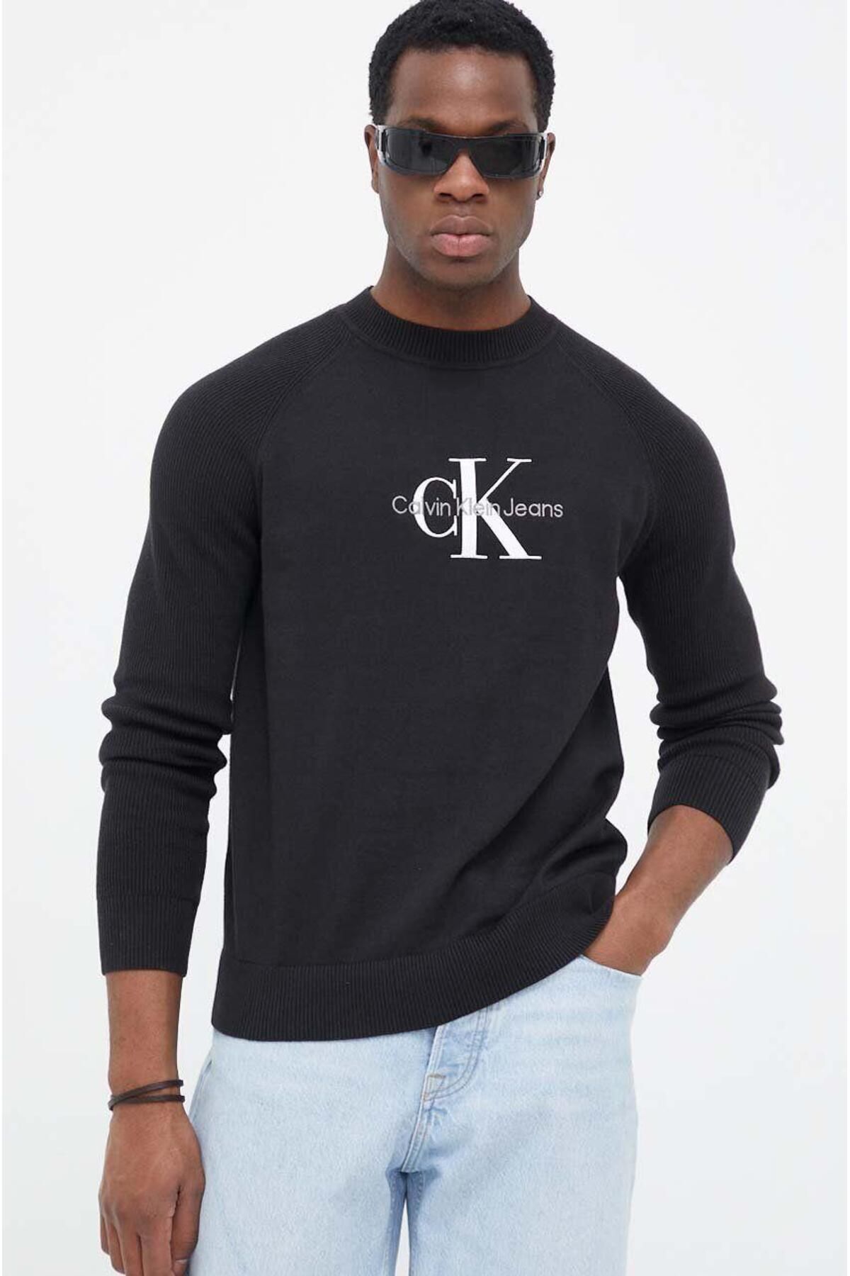 Calvin Klein Logo Driver Sweater