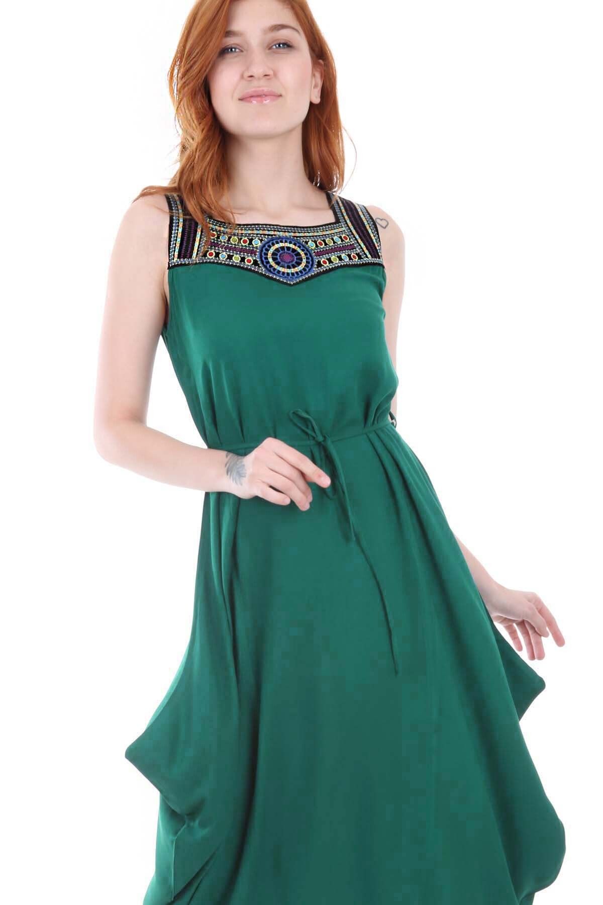 Bigdart 1512 Önü Nakışlı Elbise - Yeşil