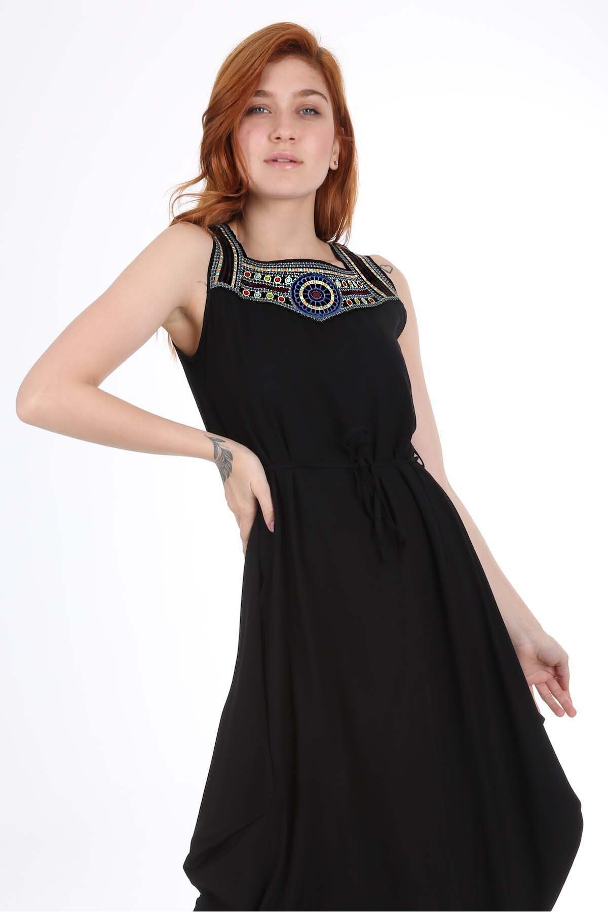 Bigdart 1512 Önü Nakışlı Elbise - Siyah