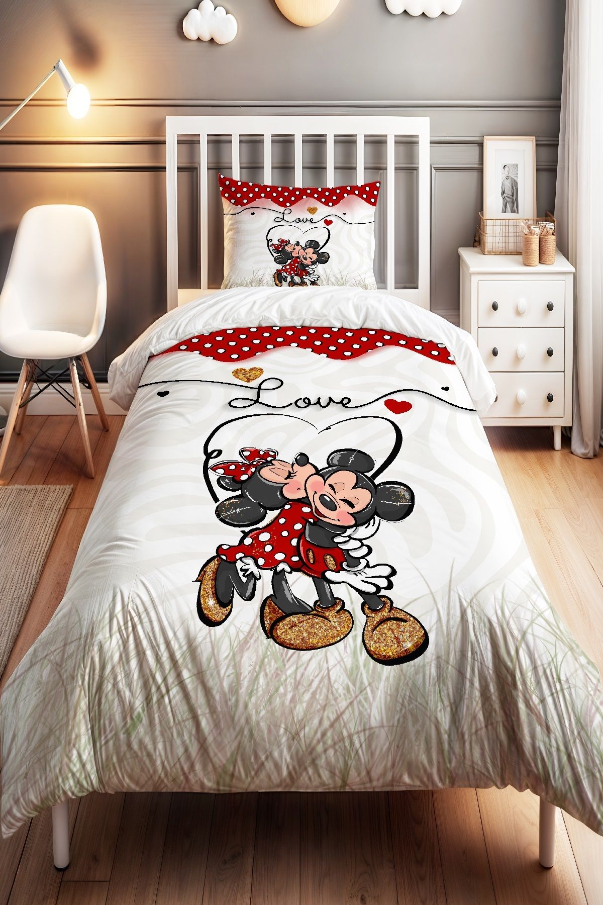 Evpanya Mickey ve Minnie Dostluğu Desenli Tek Kişilik Bebek Çocuk Nevresim Seti