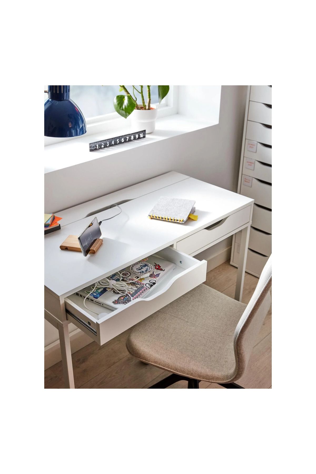IKEA beyaz 100x48 cm sade ve akıllı tasarım çalışma masası Akdenizshop