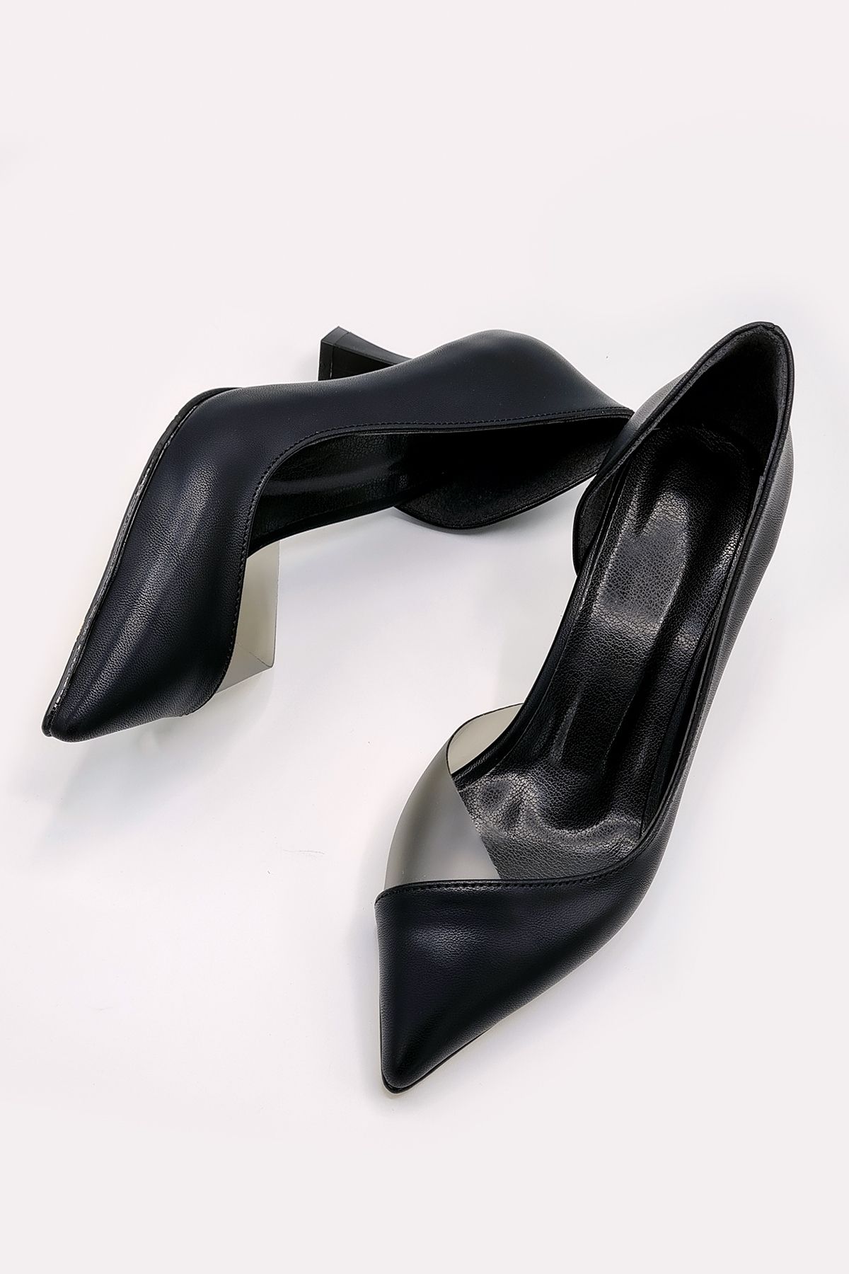 StWenn 353 Siyah Cilt Topuklu Kadın Ayakkabı