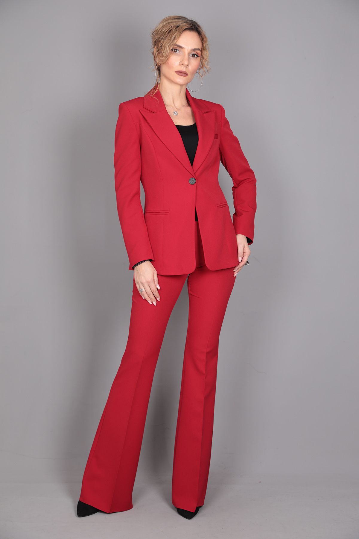 ÖNDER ÖZSOY Yakalı Klasik Ceket & İspanyol  Paça Pantolon Takım-Kırmızı