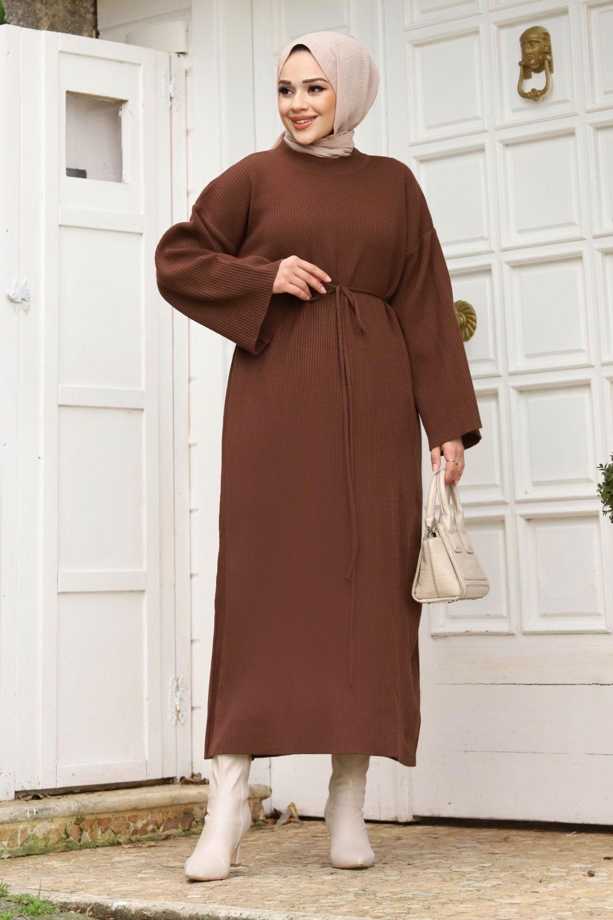 Tesettür Dünyası Beli İp Bağlamalı Triko Elbise TSD240213 Kahverengi